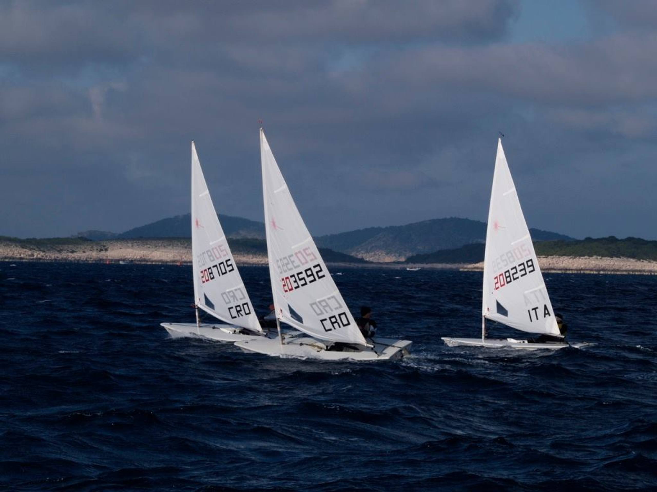 39. Međunarodna novogodišnja regata, Hvar, prosinac 2015. — fotografija 23 od 27