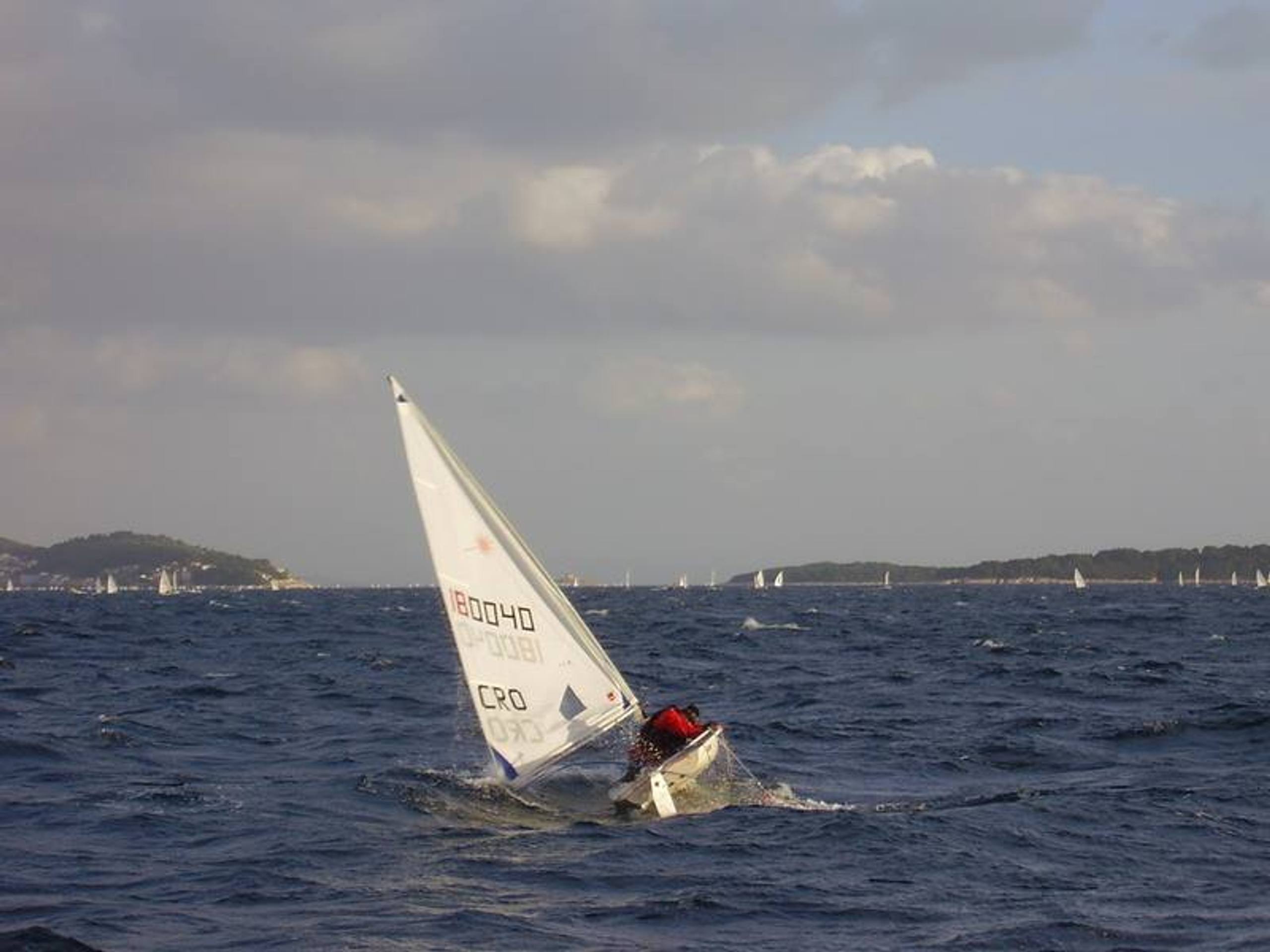 29. Međunarodna novogodišnja regata, Hvar, prosinac 2005. — fotografija 69 od 100