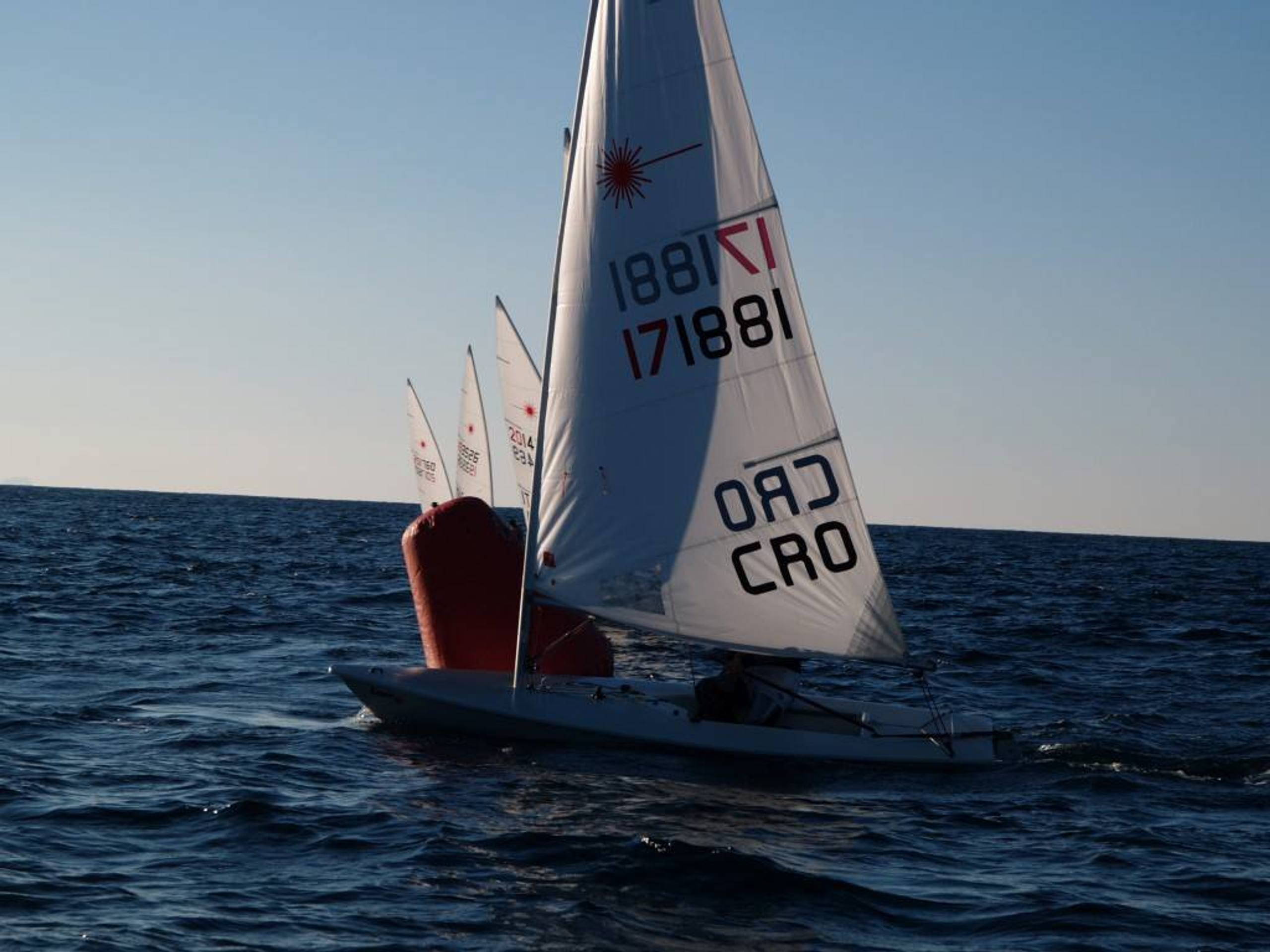 36. Međunarodna novogodišnja regata — Laser, Hvar, prosinac 2012. — fotografija 72 od 77