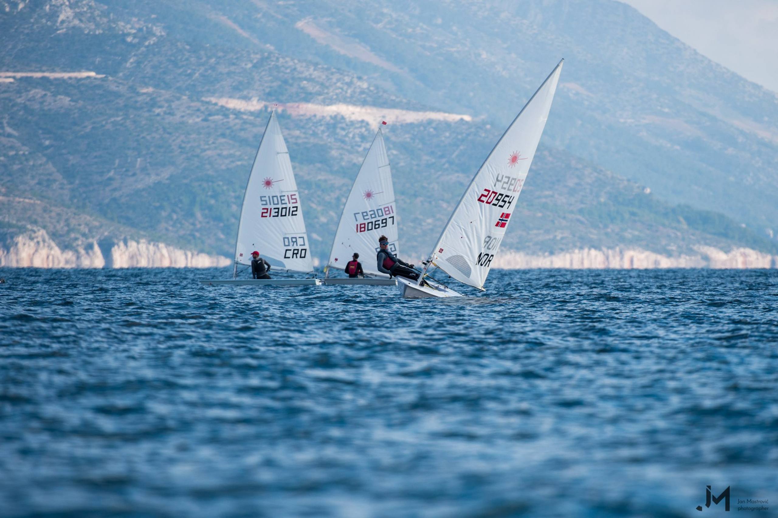 42. Međunarodna novogodišnja regata, Hvar, prosinac 2018. — fotografija 32 od 100 (foto: Jan Mastrovic)