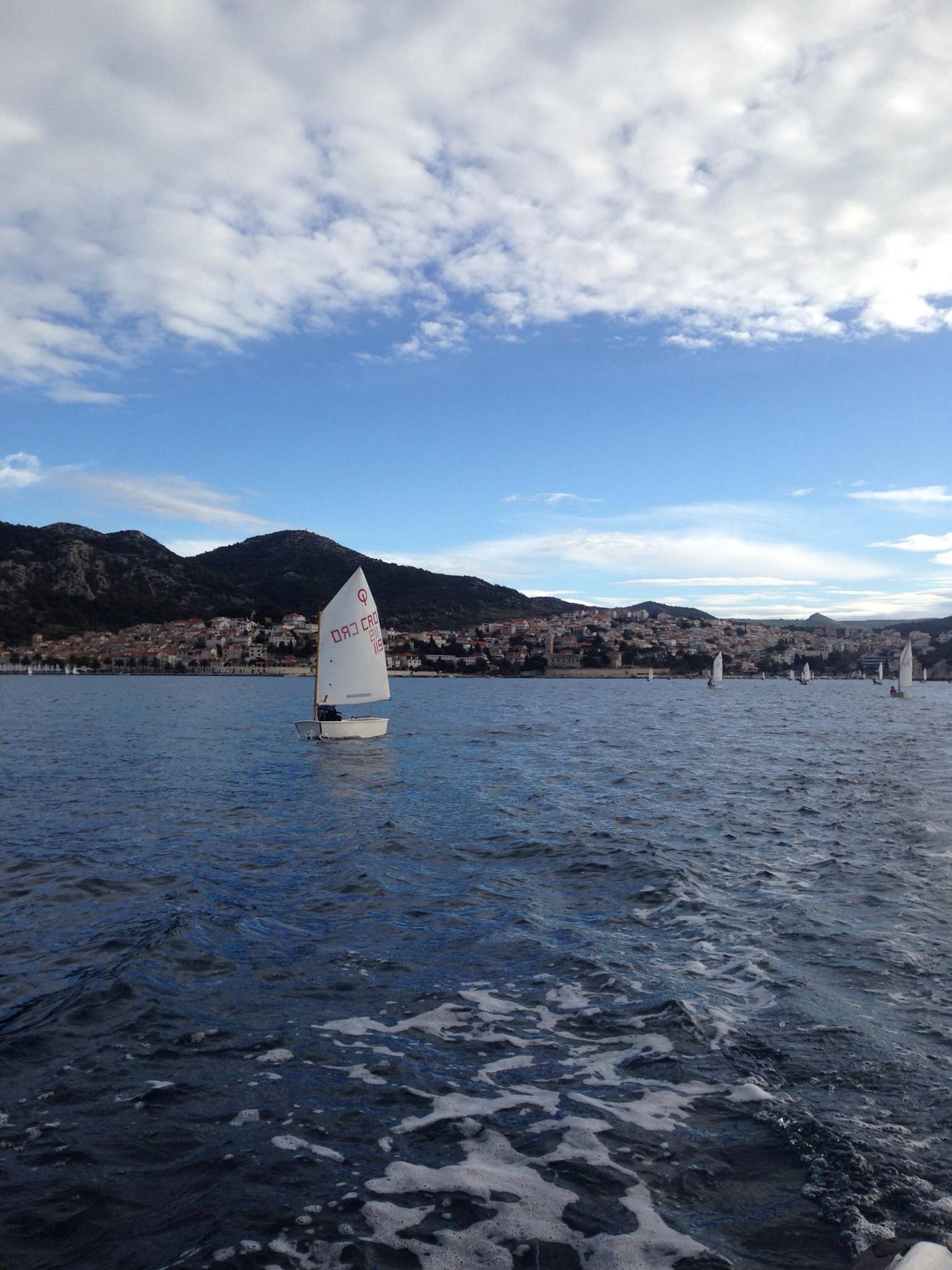 41. Međunarodna novogodišnja regata, Hvar, prosinac 2017. — fotografija 13 od 100