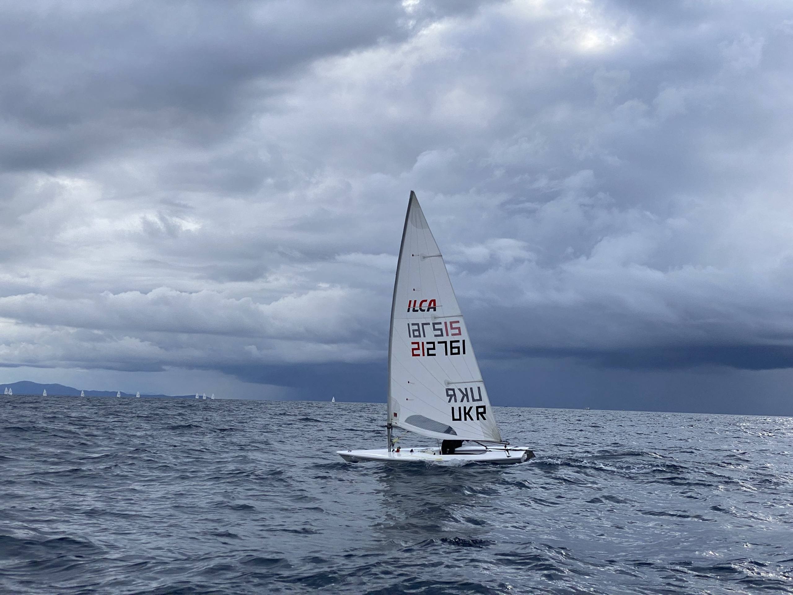 44. Međunarodna novogodišnja regata, Hvar, prosinac 2021. — fotografija 19 od 100