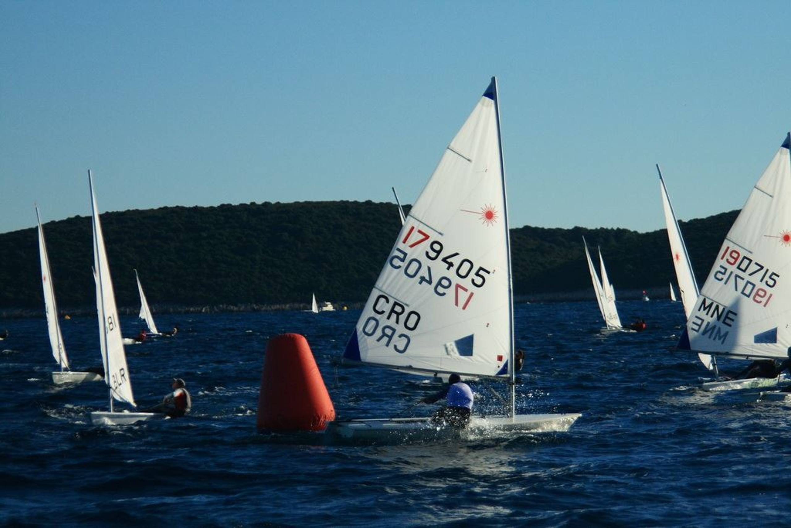 34. Međunarodna novogodišnja regata — Cucin, Hvar, prosinac 2010. — fotografija 14 od 78