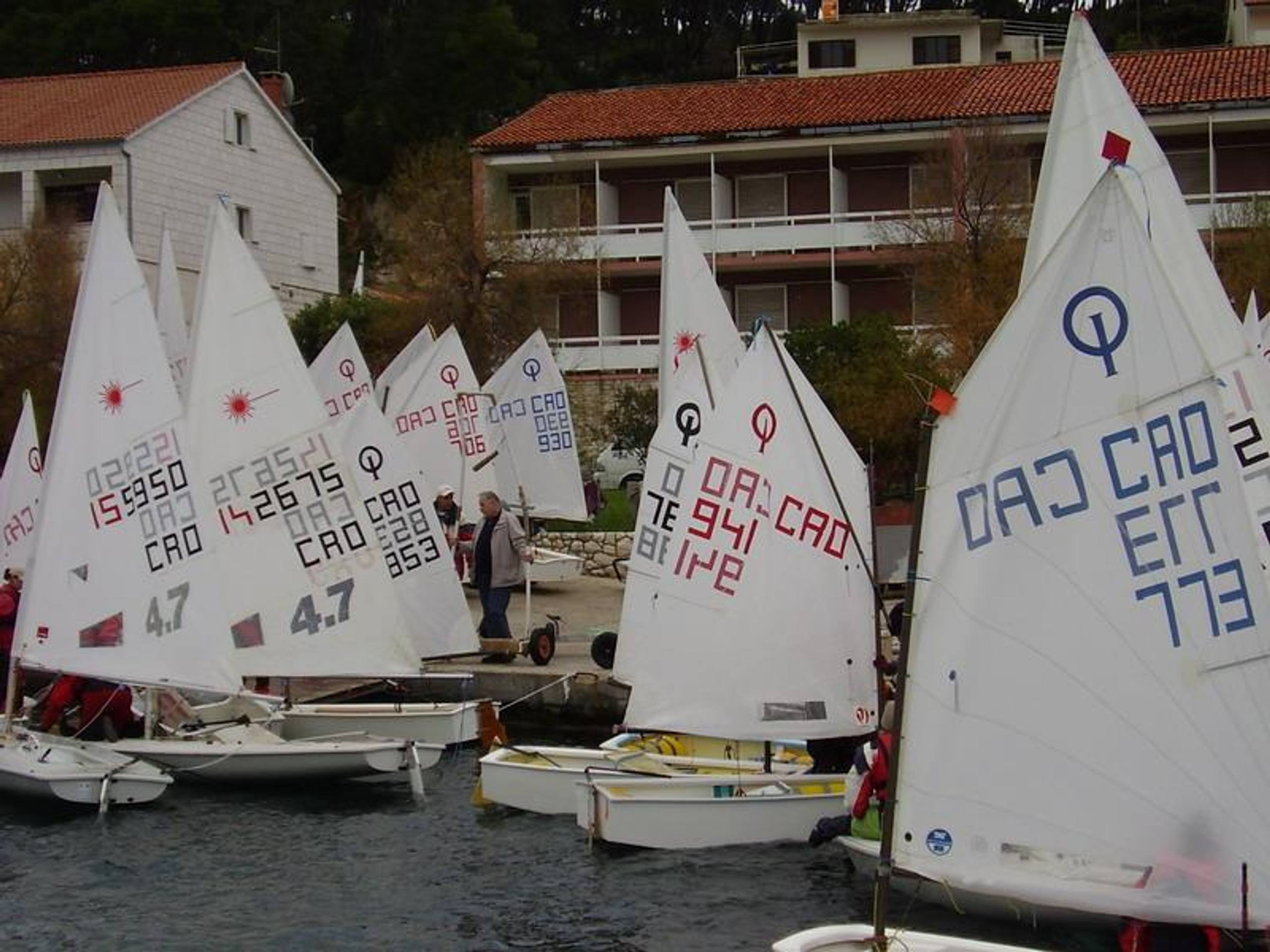 29. Međunarodna novogodišnja regata, Hvar, prosinac 2005. — fotografija 95 od 100