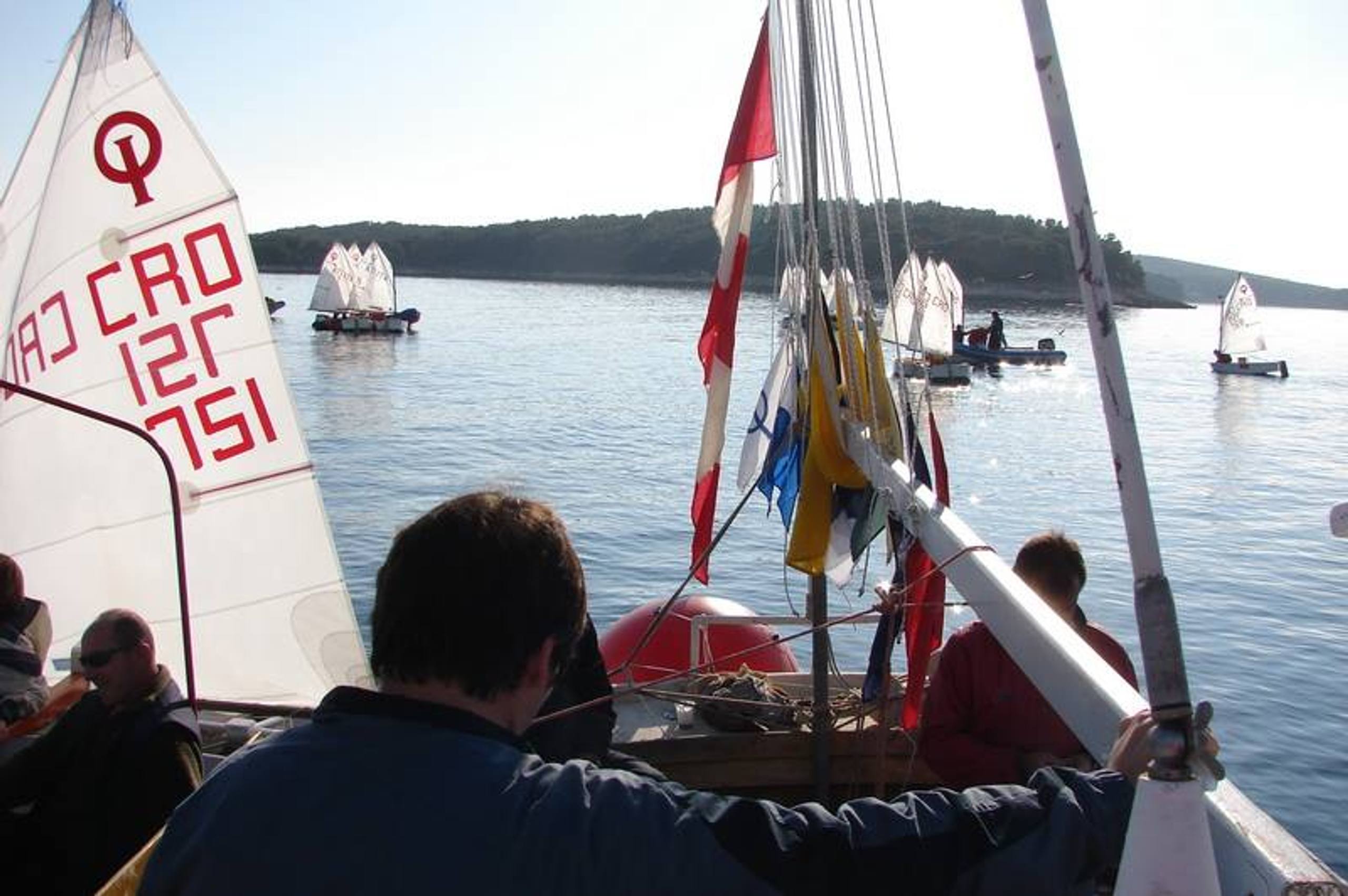 31. Međunarodna novogodišnja regata, Hvar, prosinac 2007. — fotografija 51 od 79