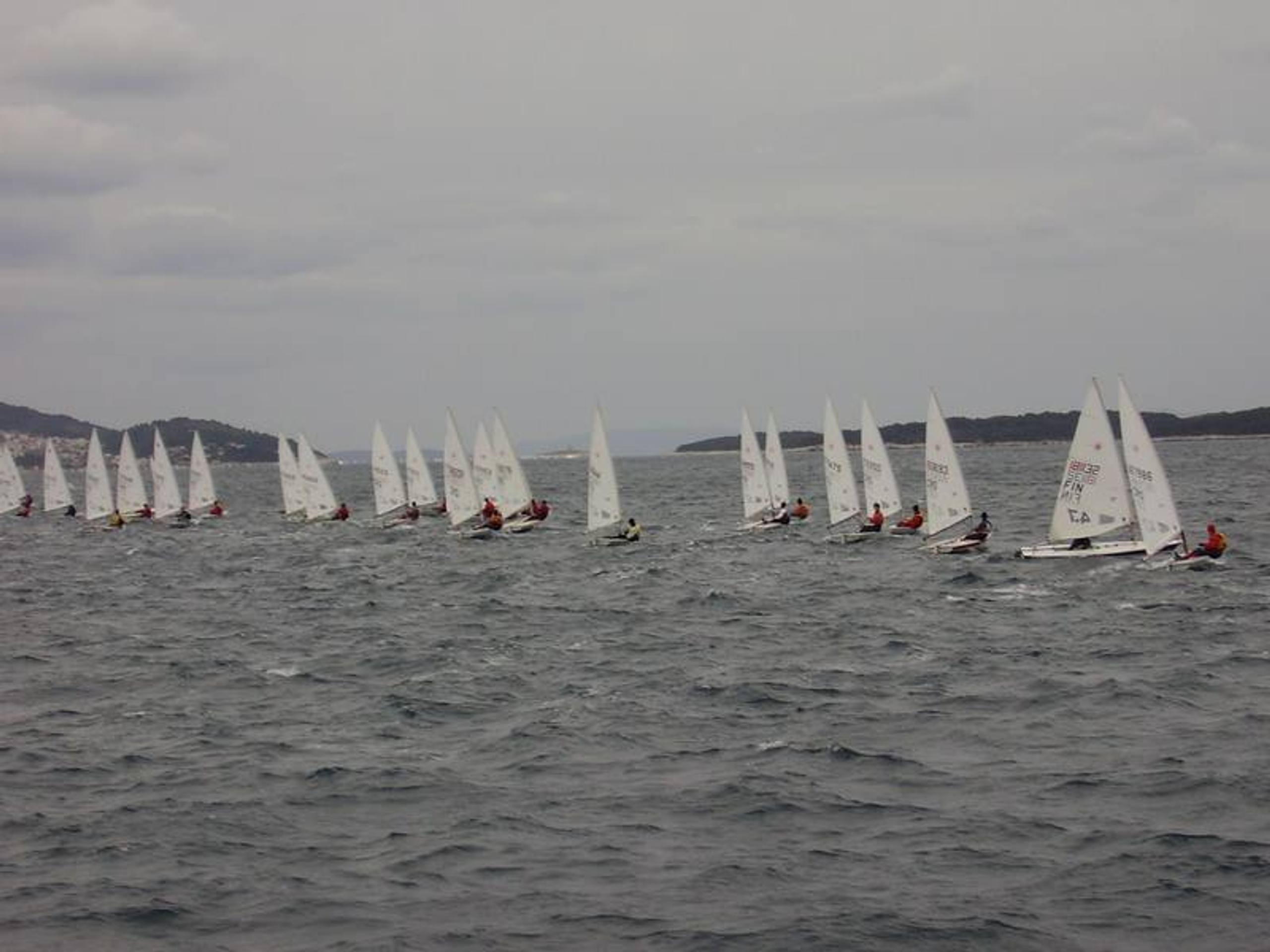 29. Međunarodna novogodišnja regata, Hvar, prosinac 2005. — fotografija 79 od 100