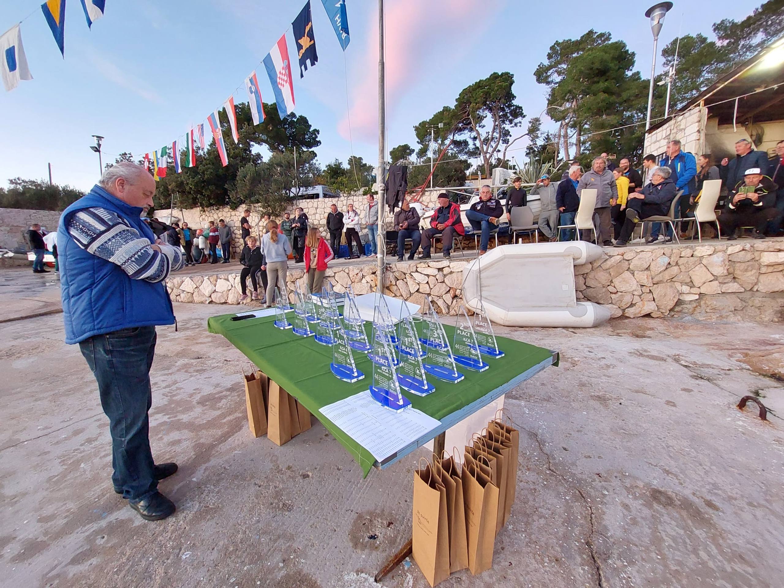 44. MNR: Podjela nagrada, Hvar, prosinac 2021. — fotografija 3 od 33