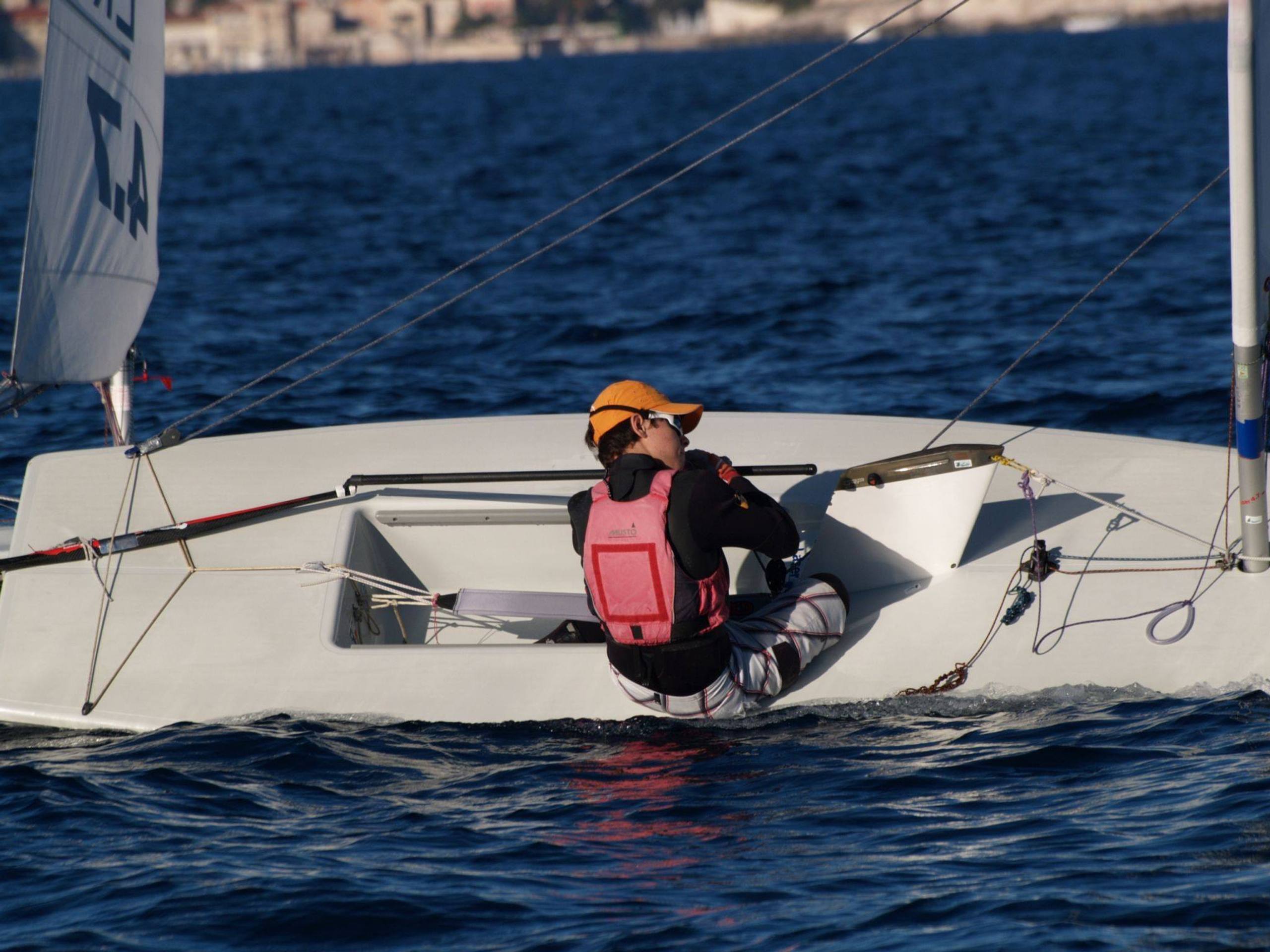37. Međunarodna novogodišnja regata, Hvar, prosinac 2013. — fotografija 18 od 51