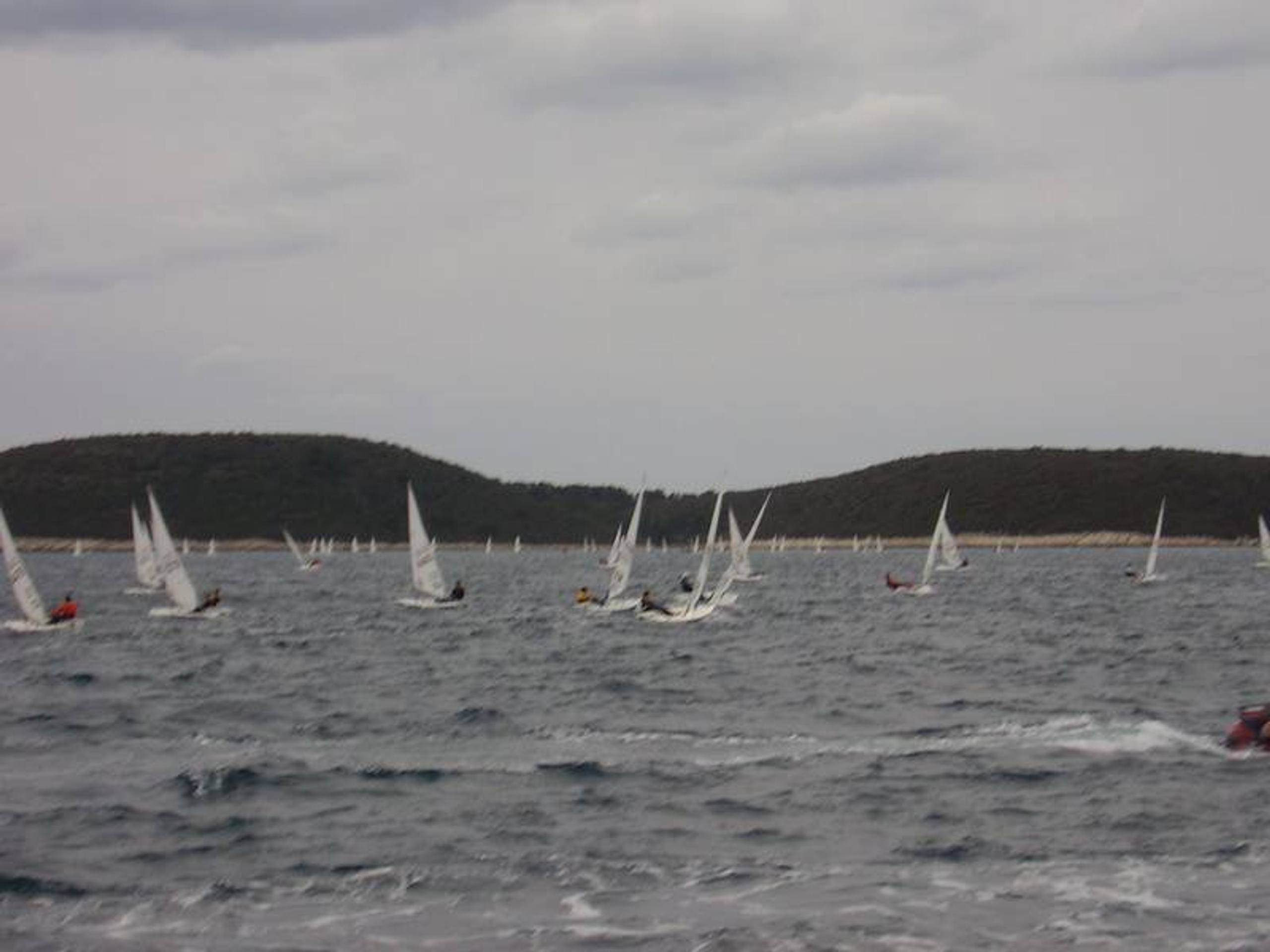 29. Međunarodna novogodišnja regata, Hvar, prosinac 2005. — fotografija 85 od 100