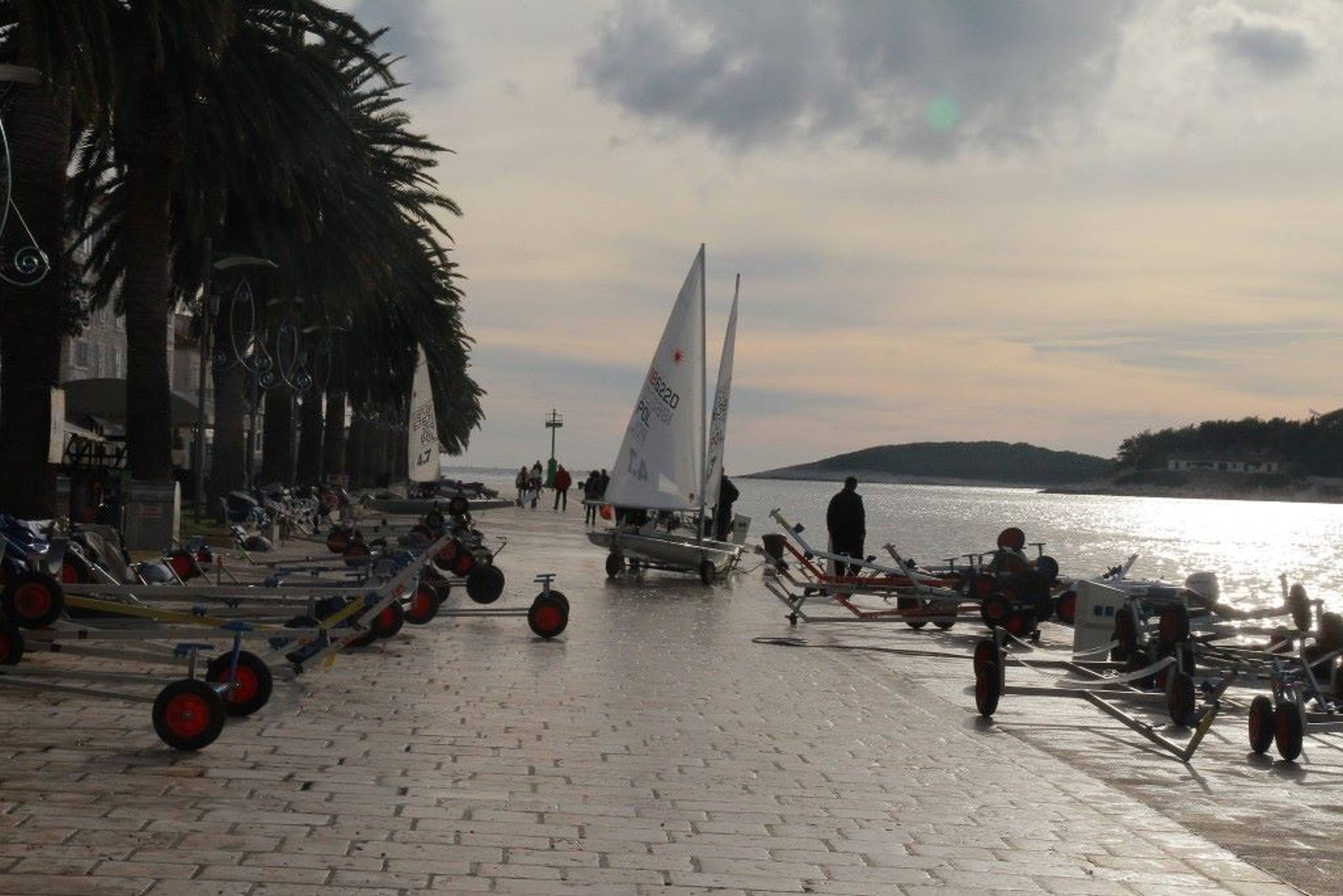37. Međunarodna novogodišnja regata — Kragić, Hvar, prosinac 2013. — fotografija 64 od 100