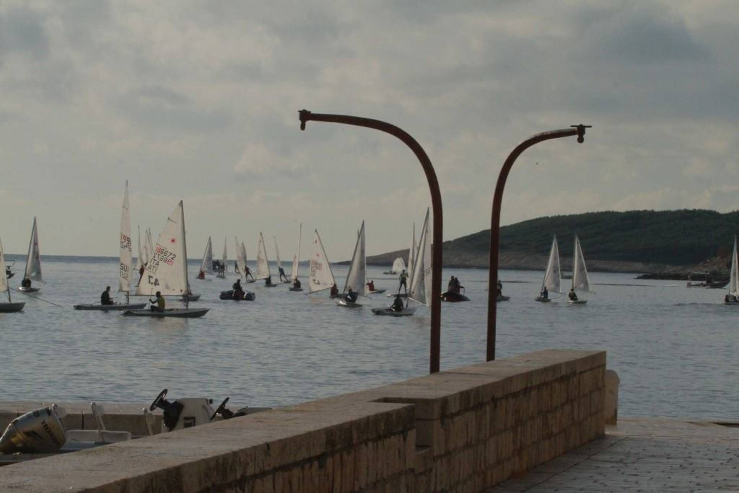 37. Međunarodna novogodišnja regata — Kragić, Hvar, prosinac 2013. — fotografija 54 od 100