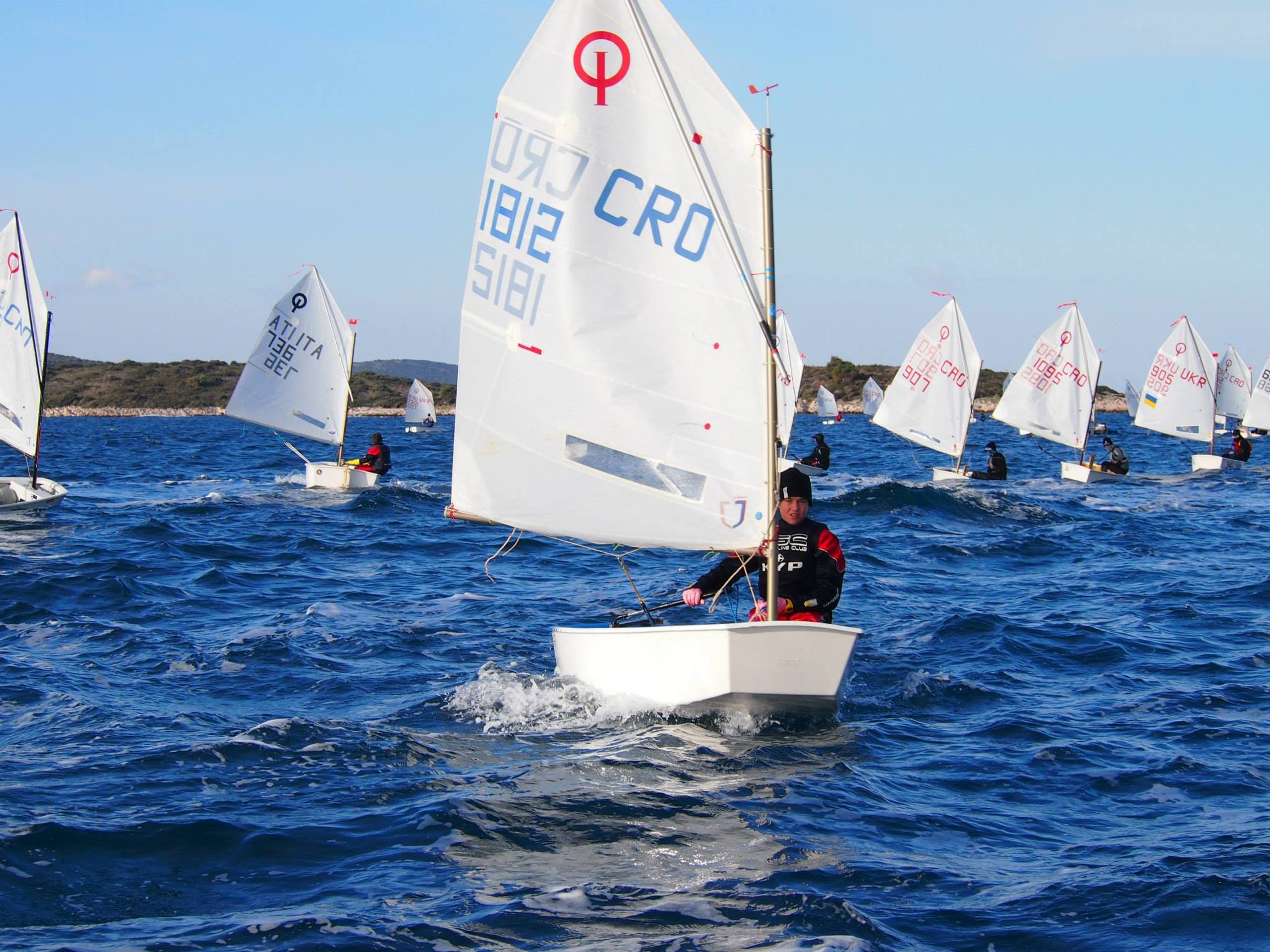 38. Međunarodna novogodišnja regata — Optimist, Hvar, prosinac 2014. — fotografija 48 od 57 (foto: Viktorija Nižetić)