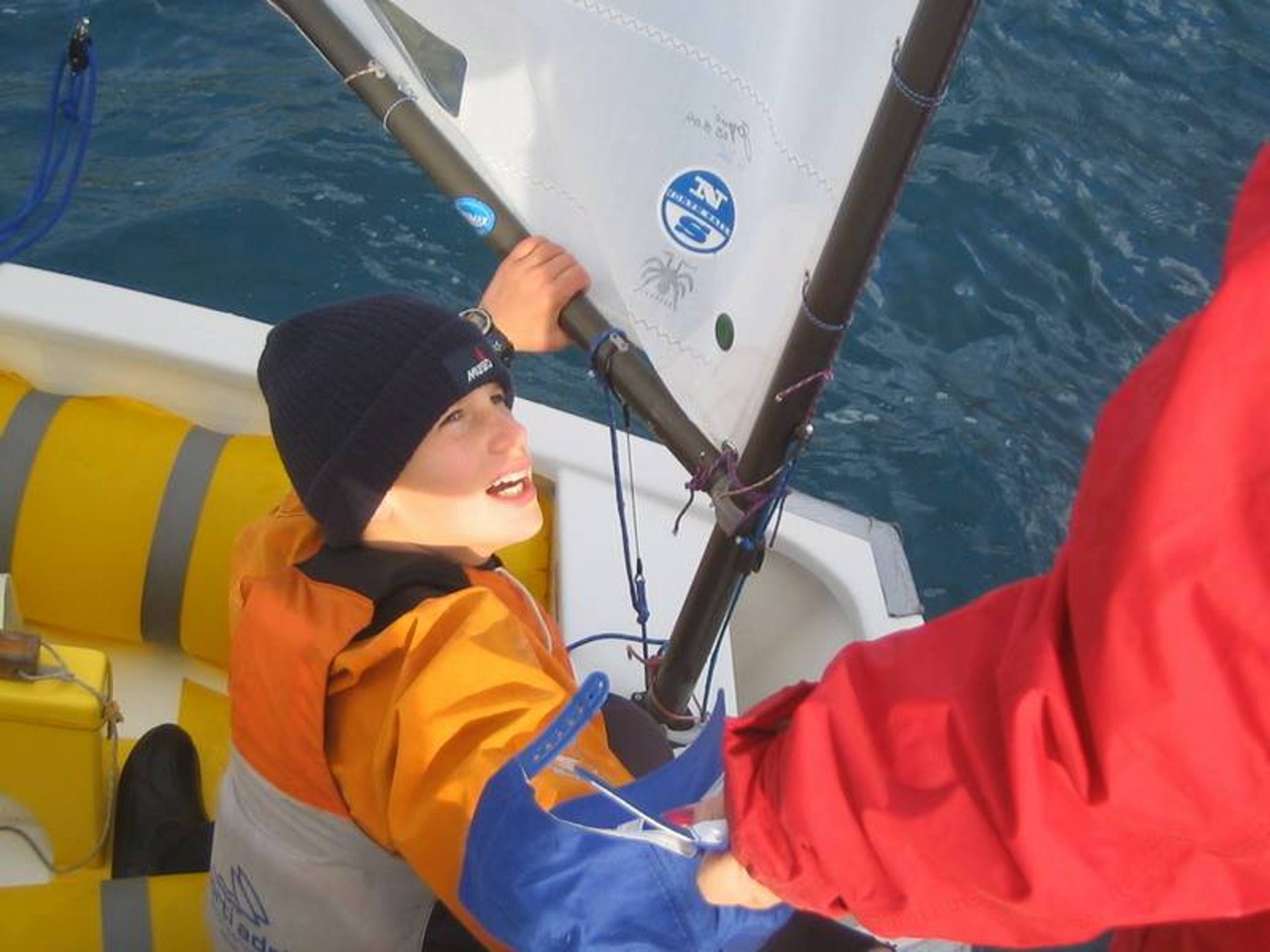 28. Međunarodna novogodišnja regata, Hvar, prosinac 2004. — fotografija 5 od 105