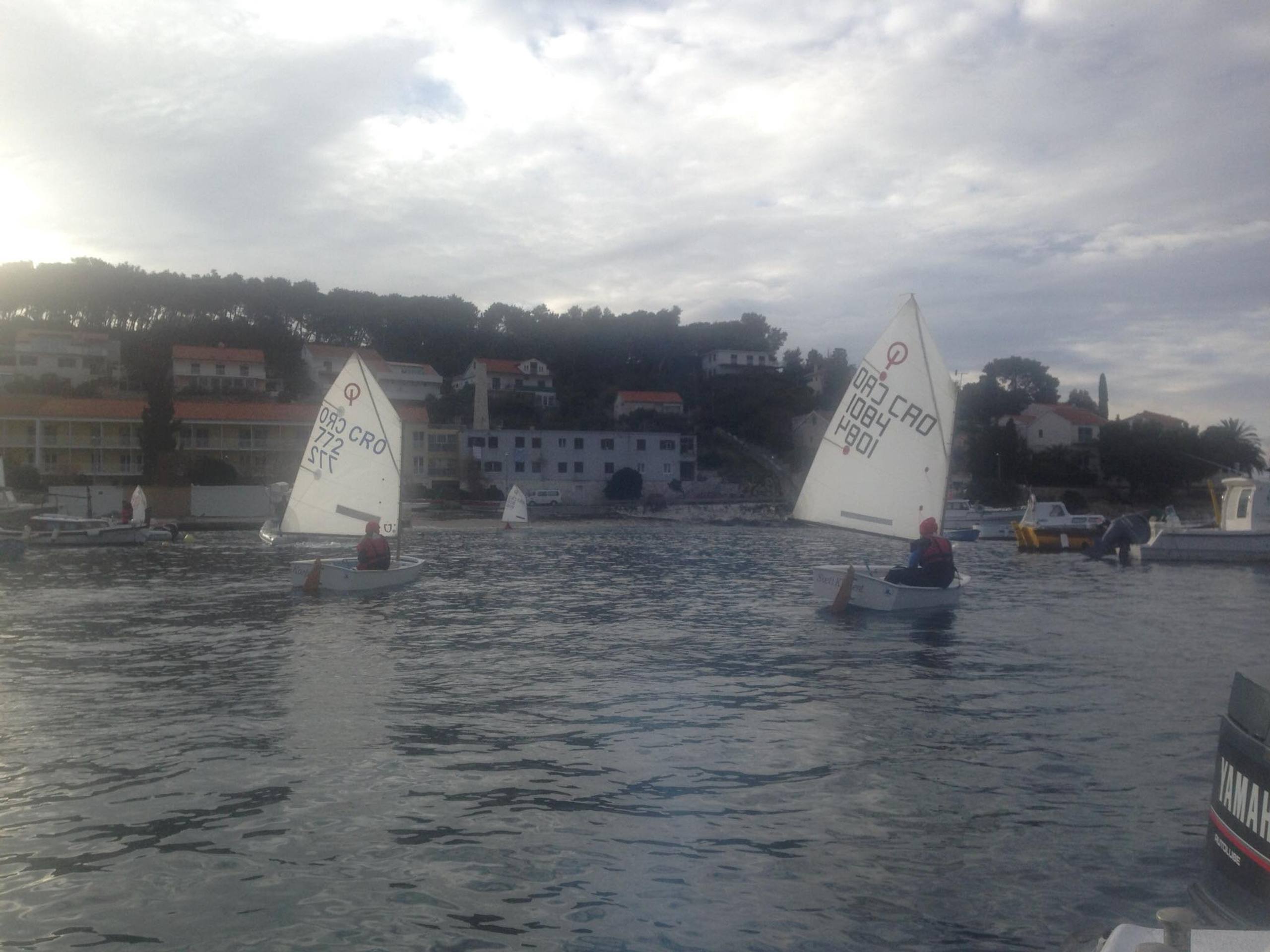 41. Međunarodna novogodišnja regata, Hvar, prosinac 2017. — fotografija 16 od 100