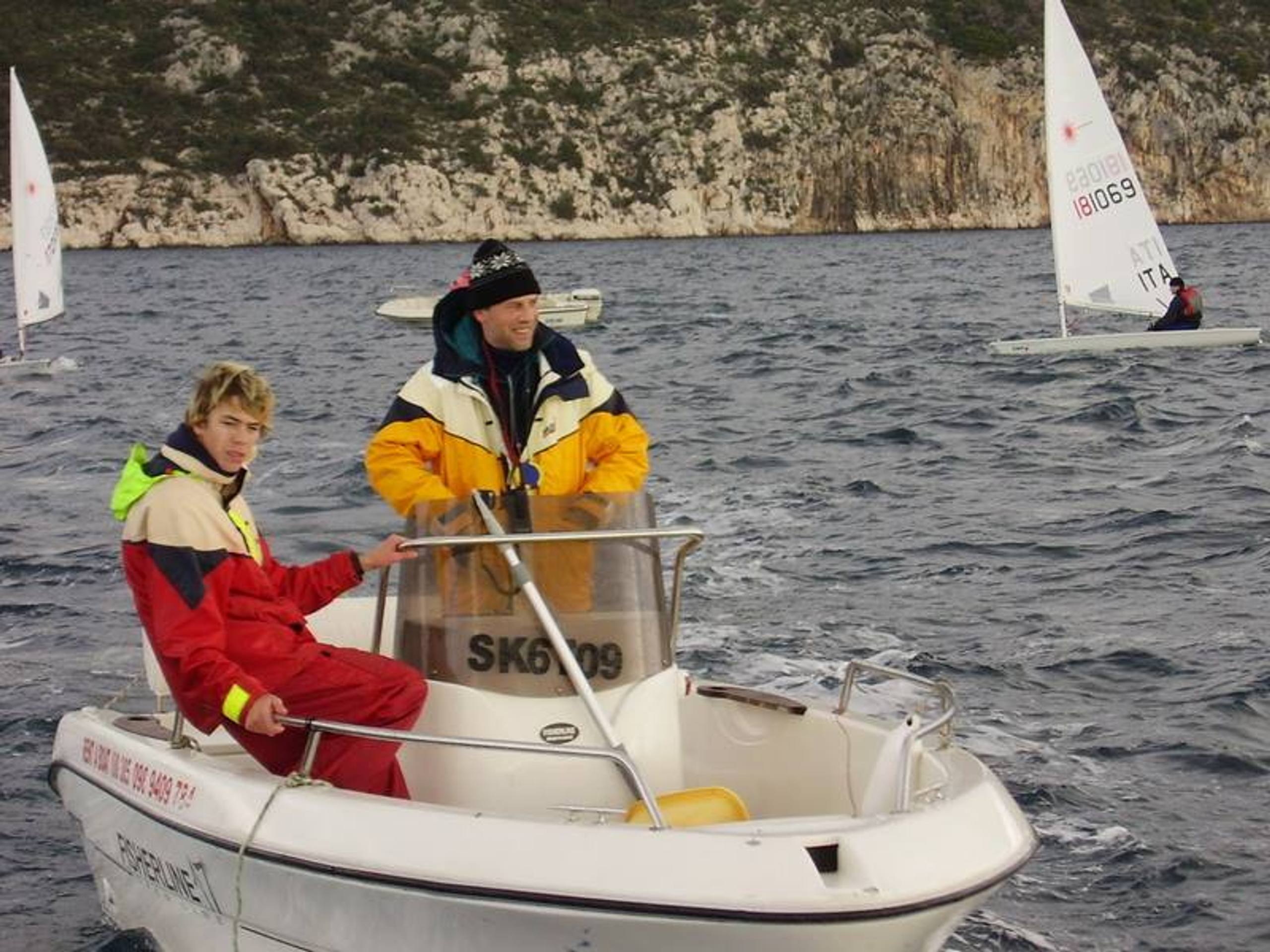 29. Međunarodna novogodišnja regata, Hvar, prosinac 2005. — fotografija 23 od 100