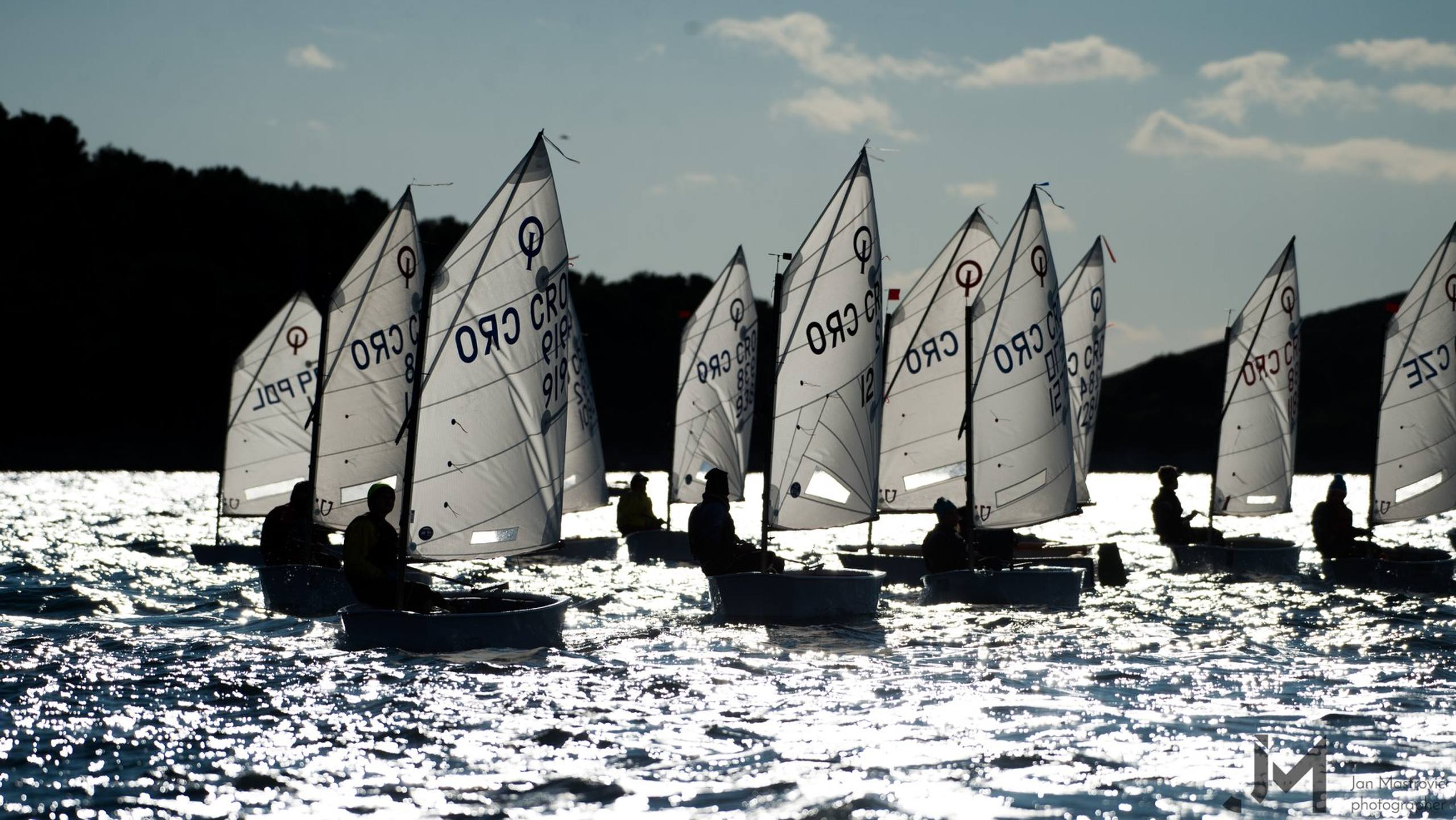 43. Međunarodna novogodišnja regata, Hvar, prosinac 2019. — fotografija 38 od 100 (foto: Jan Mastrovic)