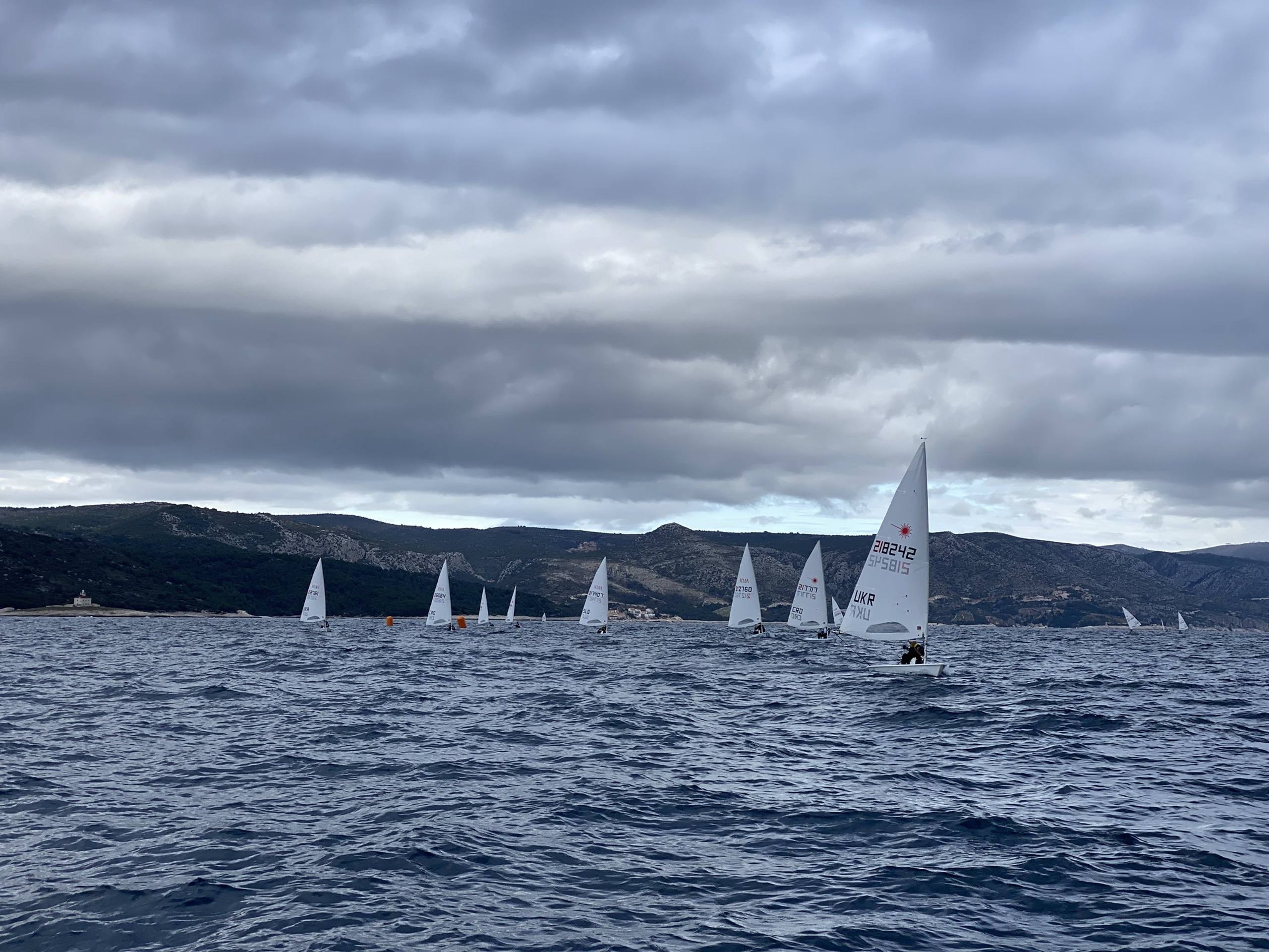 44. Međunarodna novogodišnja regata, Hvar, prosinac 2021. — fotografija 46 od 100