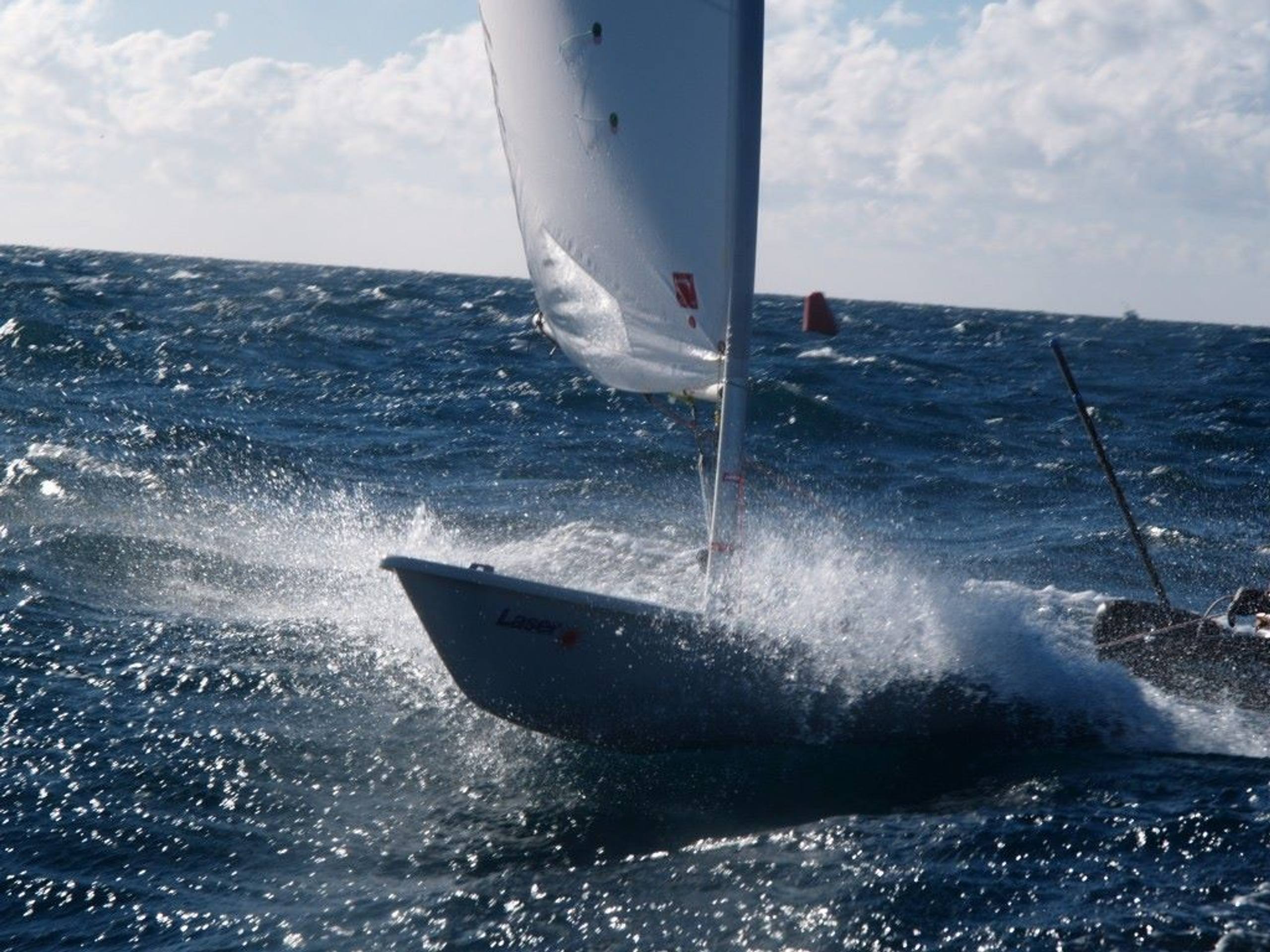 36. Međunarodna novogodišnja regata — Laser, Hvar, prosinac 2012. — fotografija 46 od 77