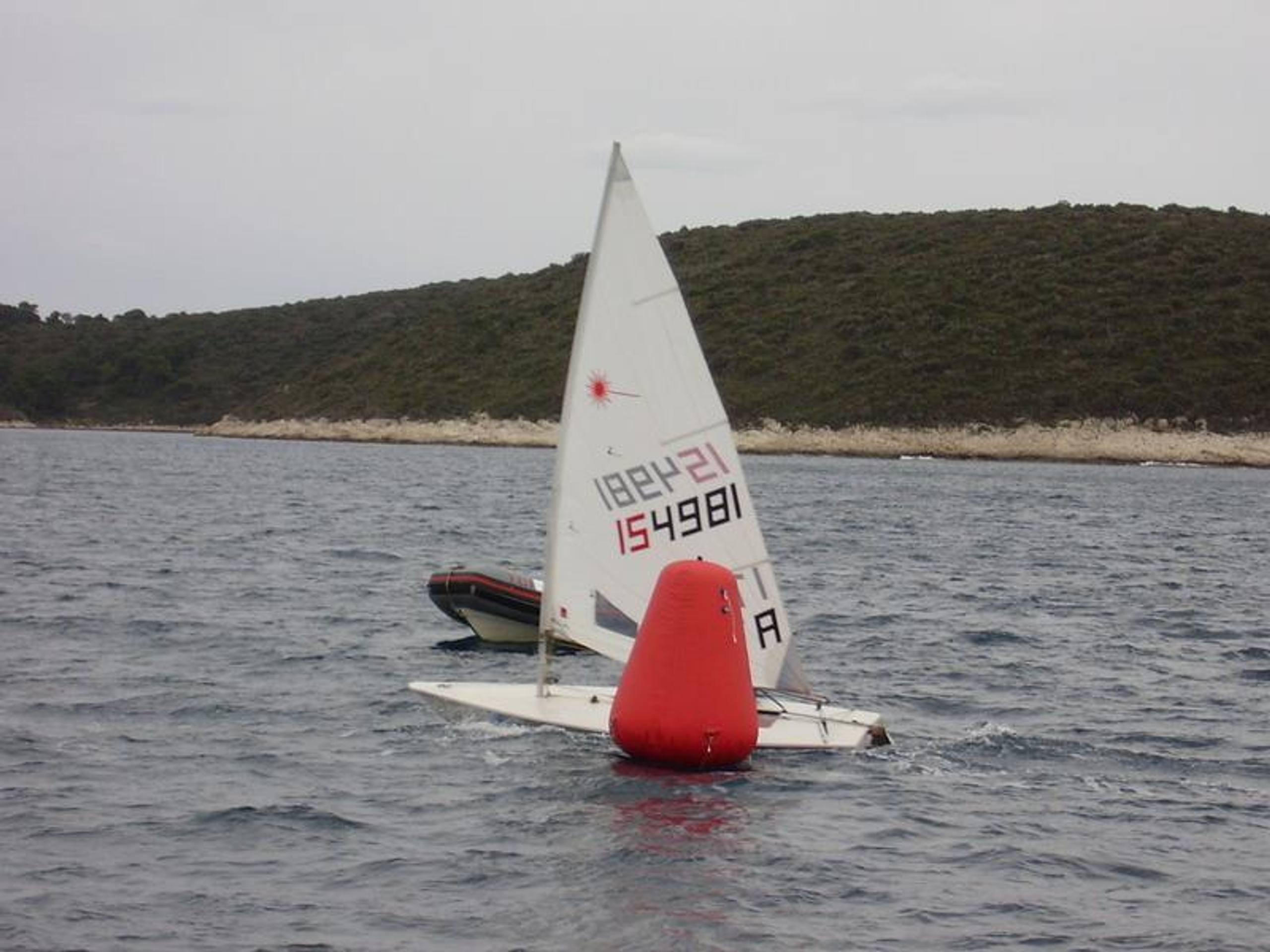29. Međunarodna novogodišnja regata, Hvar, prosinac 2005. — fotografija 89 od 100