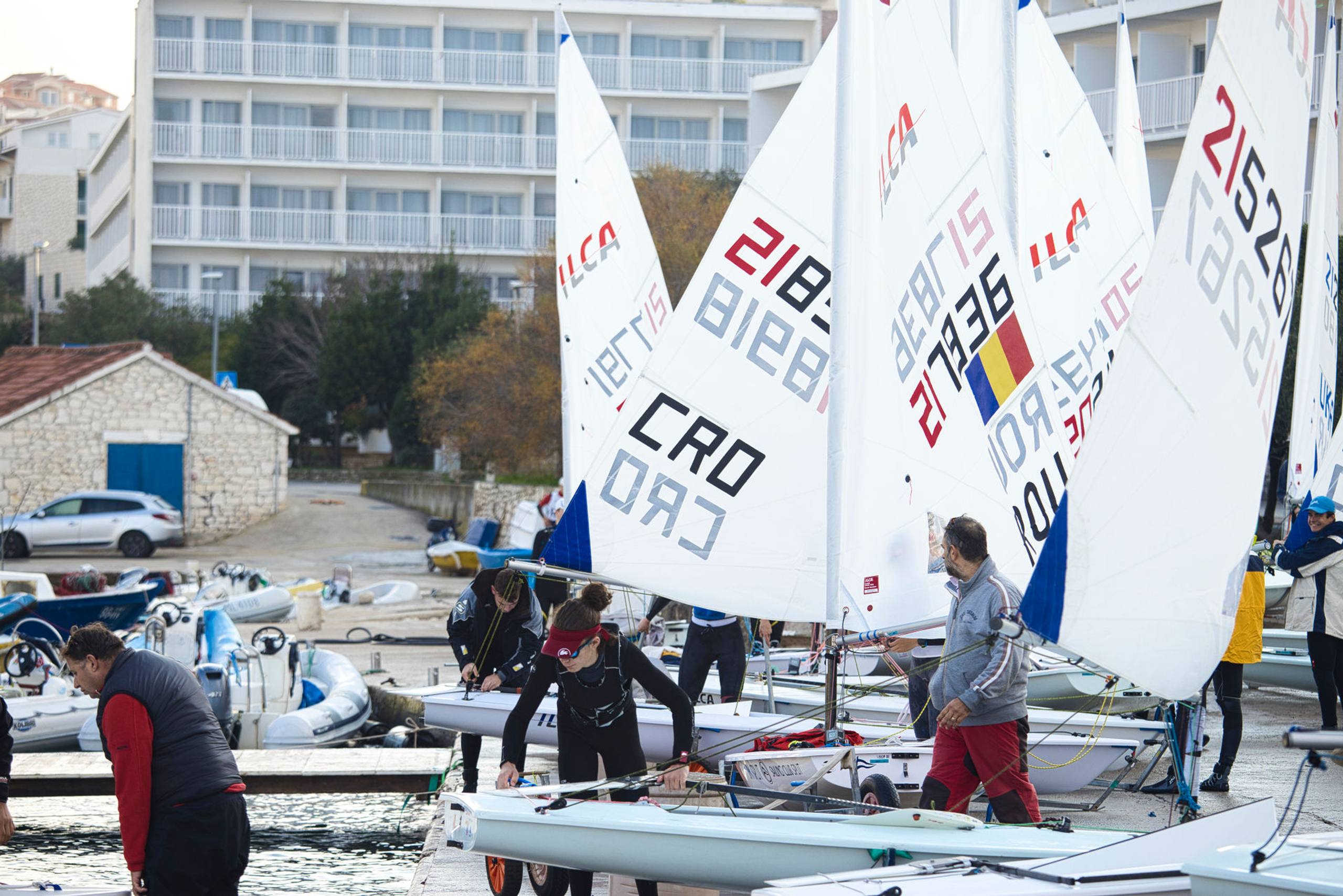 45. Međunarodna novogodišnja regata, Hvar, prosinac 2022. — fotografija 12 od 100