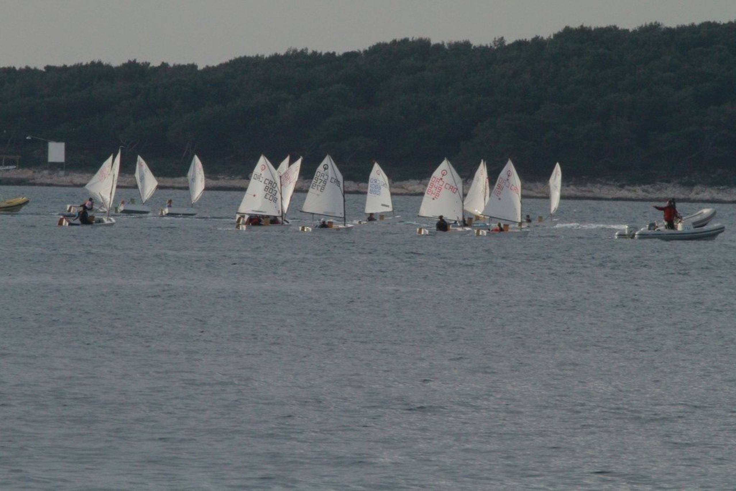 37. Međunarodna novogodišnja regata — Kragić, Hvar, prosinac 2013. — fotografija 60 od 100