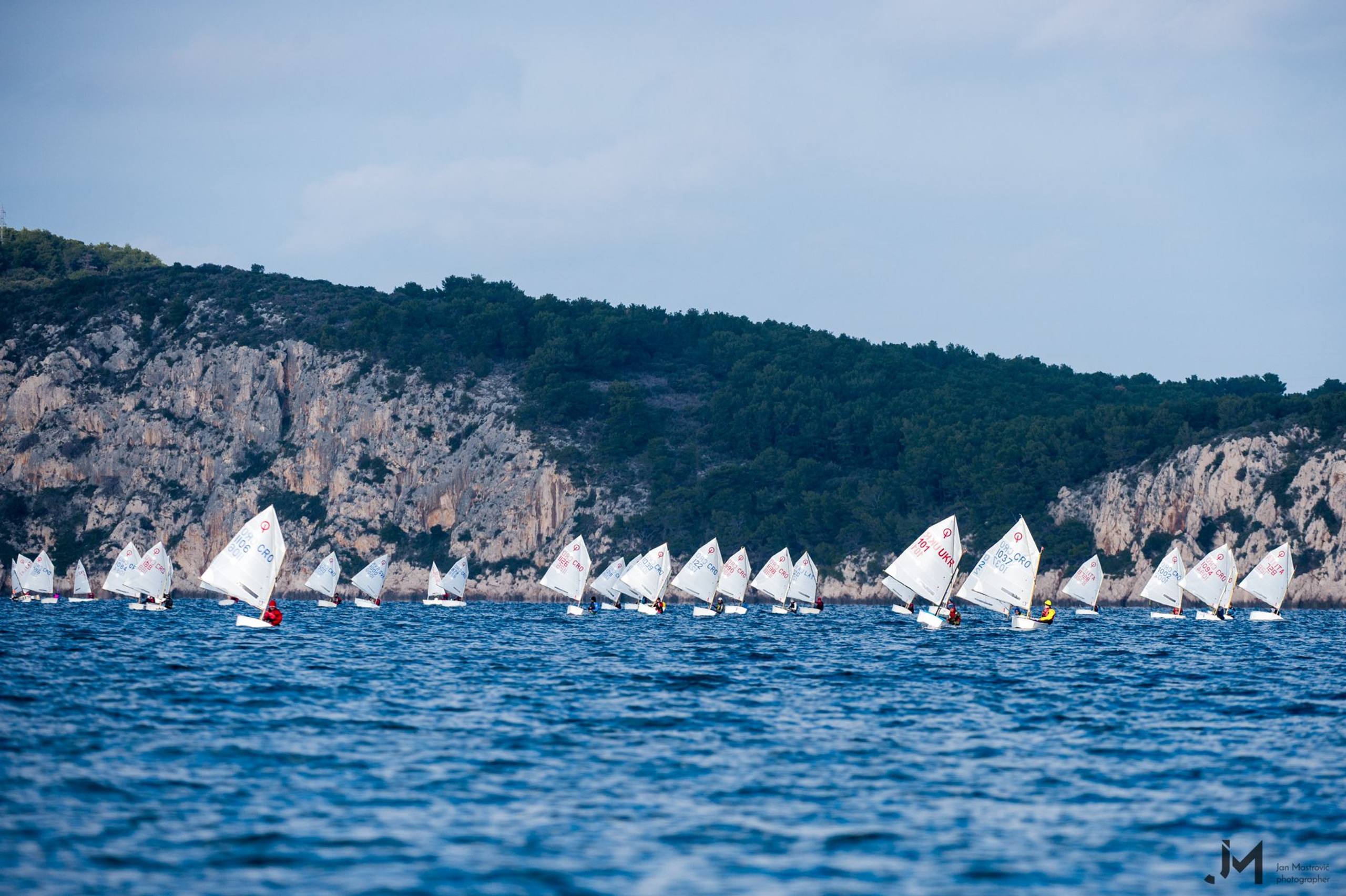 42. Međunarodna novogodišnja regata, Hvar, prosinac 2018. — fotografija 20 od 100 (foto: Jan Mastrovic)