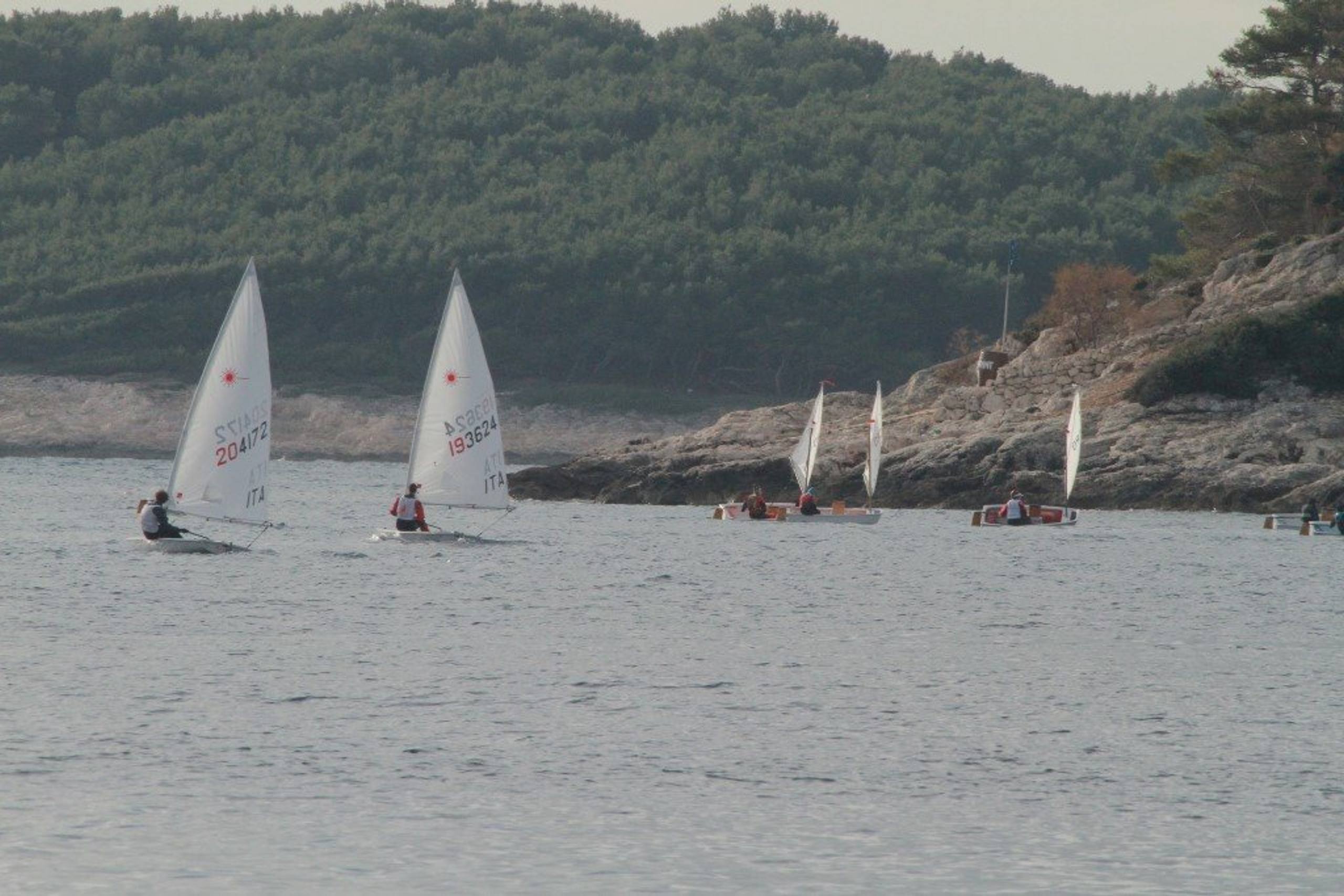 37. Međunarodna novogodišnja regata — Kragić, Hvar, prosinac 2013. — fotografija 58 od 100