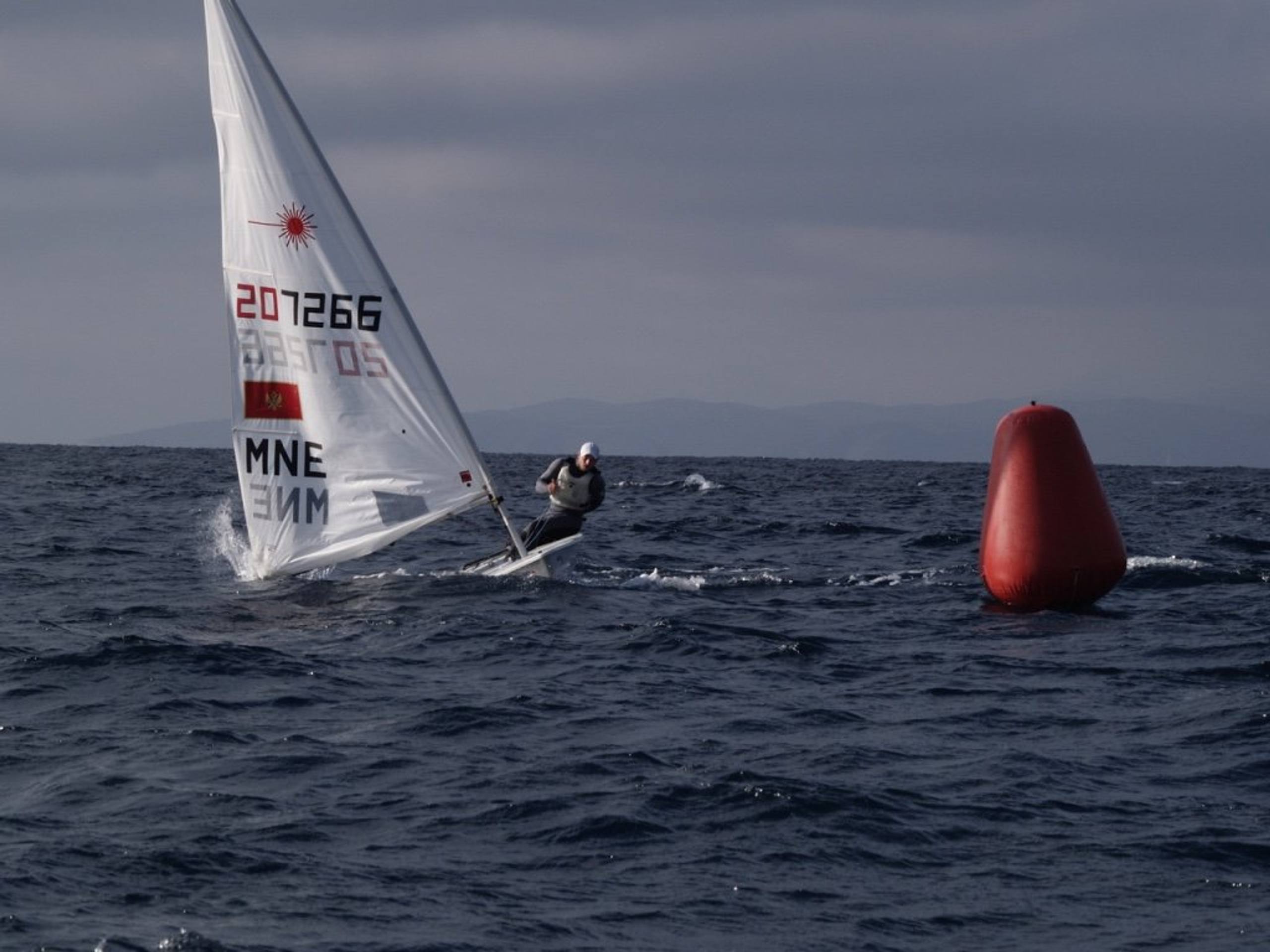 39. međunarodna novogodišnja regata, Hvar, prosinac 2015.