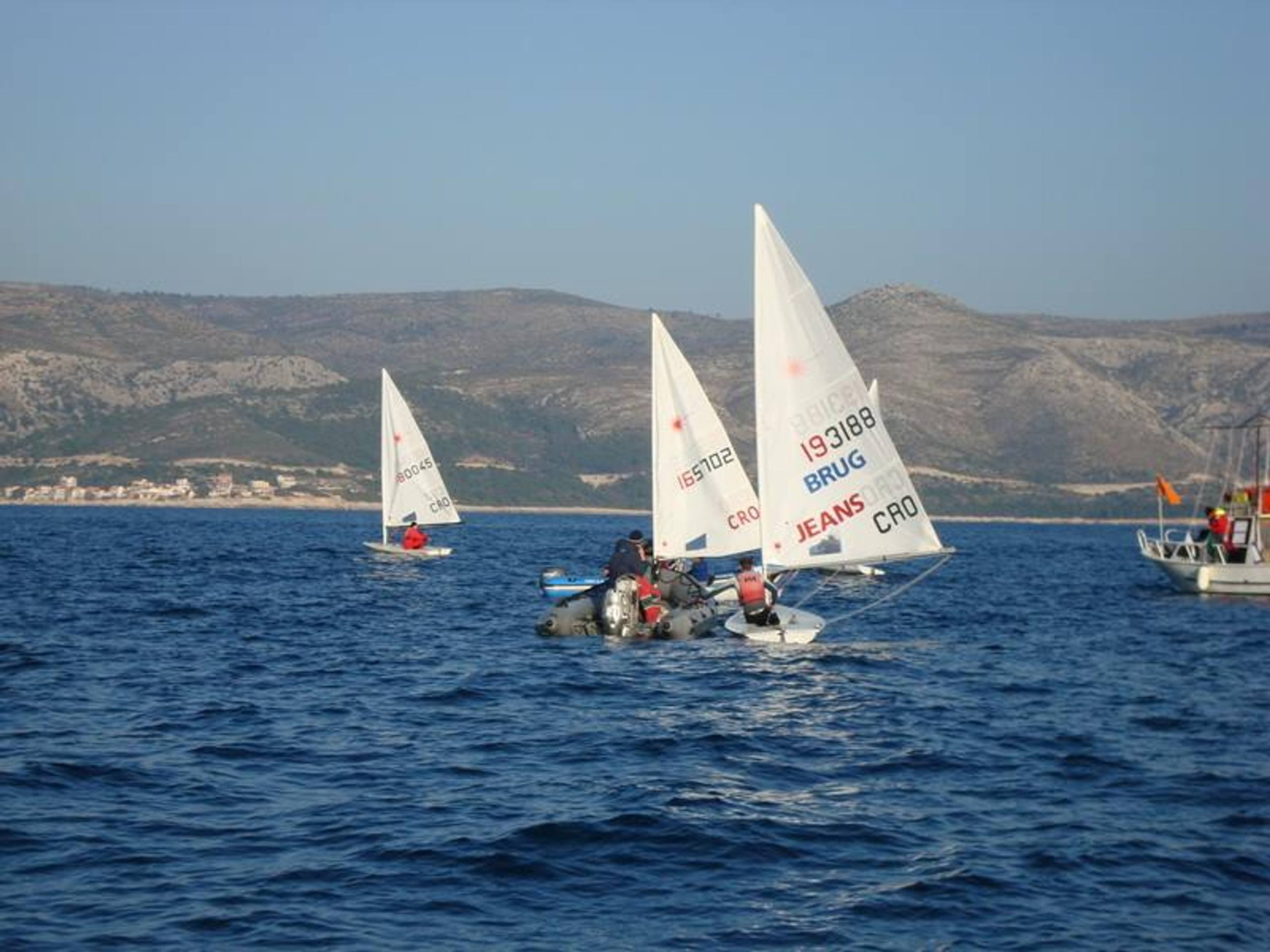 32. Međunarodna novogodišnja regata, Hvar, prosinac 2008. — fotografija 53 od 68