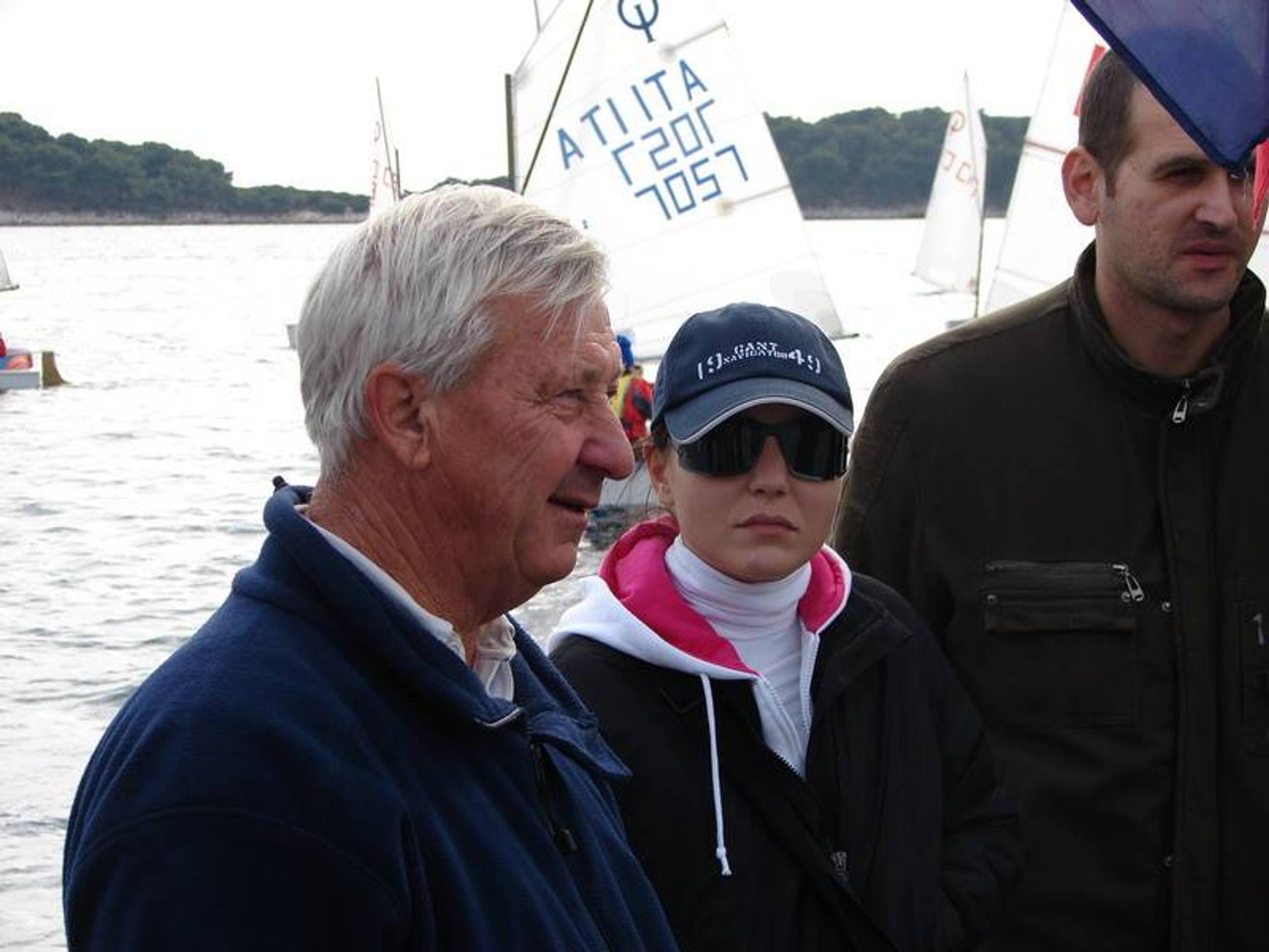 30. Međunarodna novogodišnja regata, Hvar, prosinac 2006. — fotografija 29 od 100