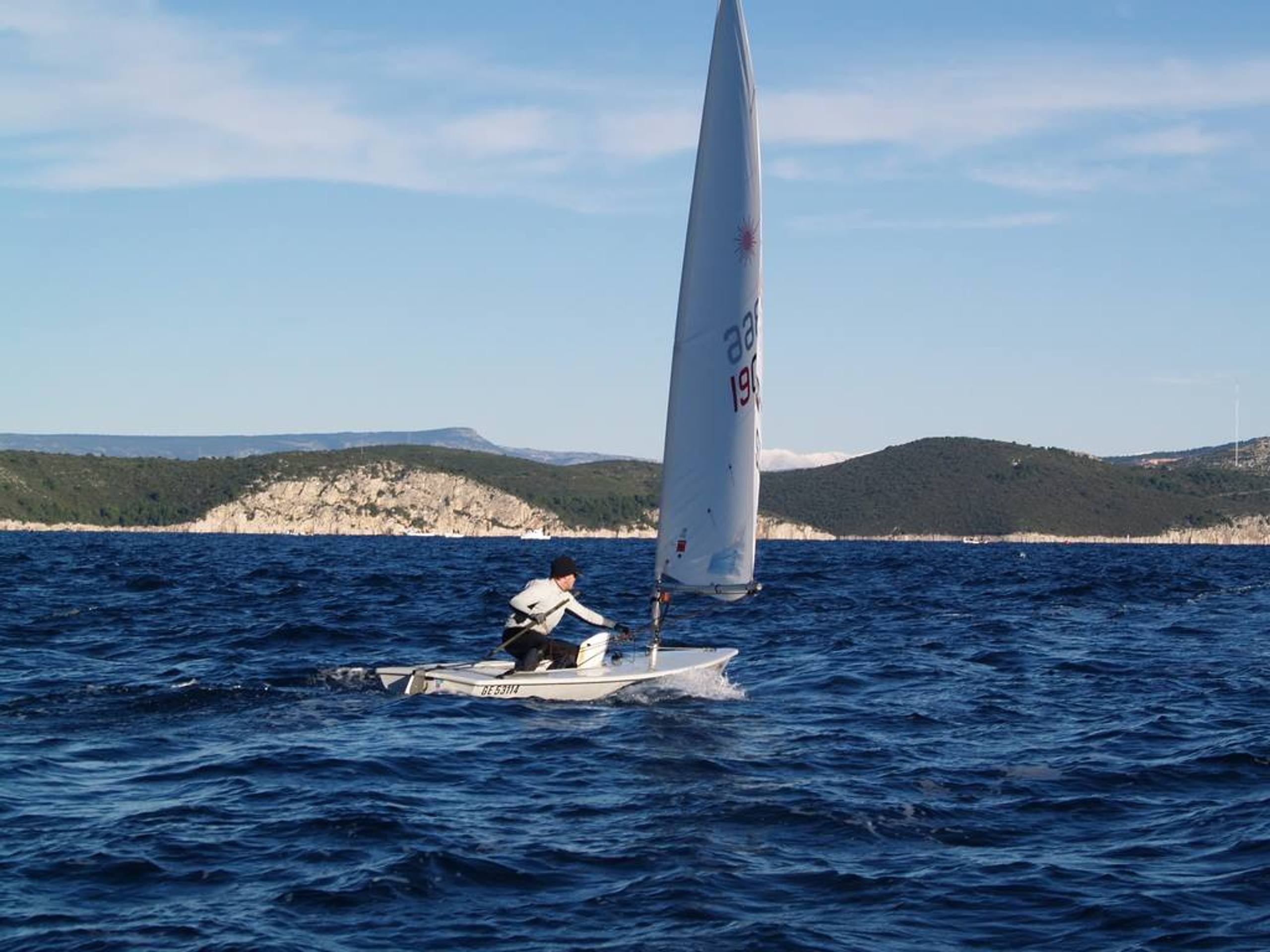 34. Međunarodna novogodišnja regata — K&B, Hvar, prosinac 2010. — fotografija 6 od 50
