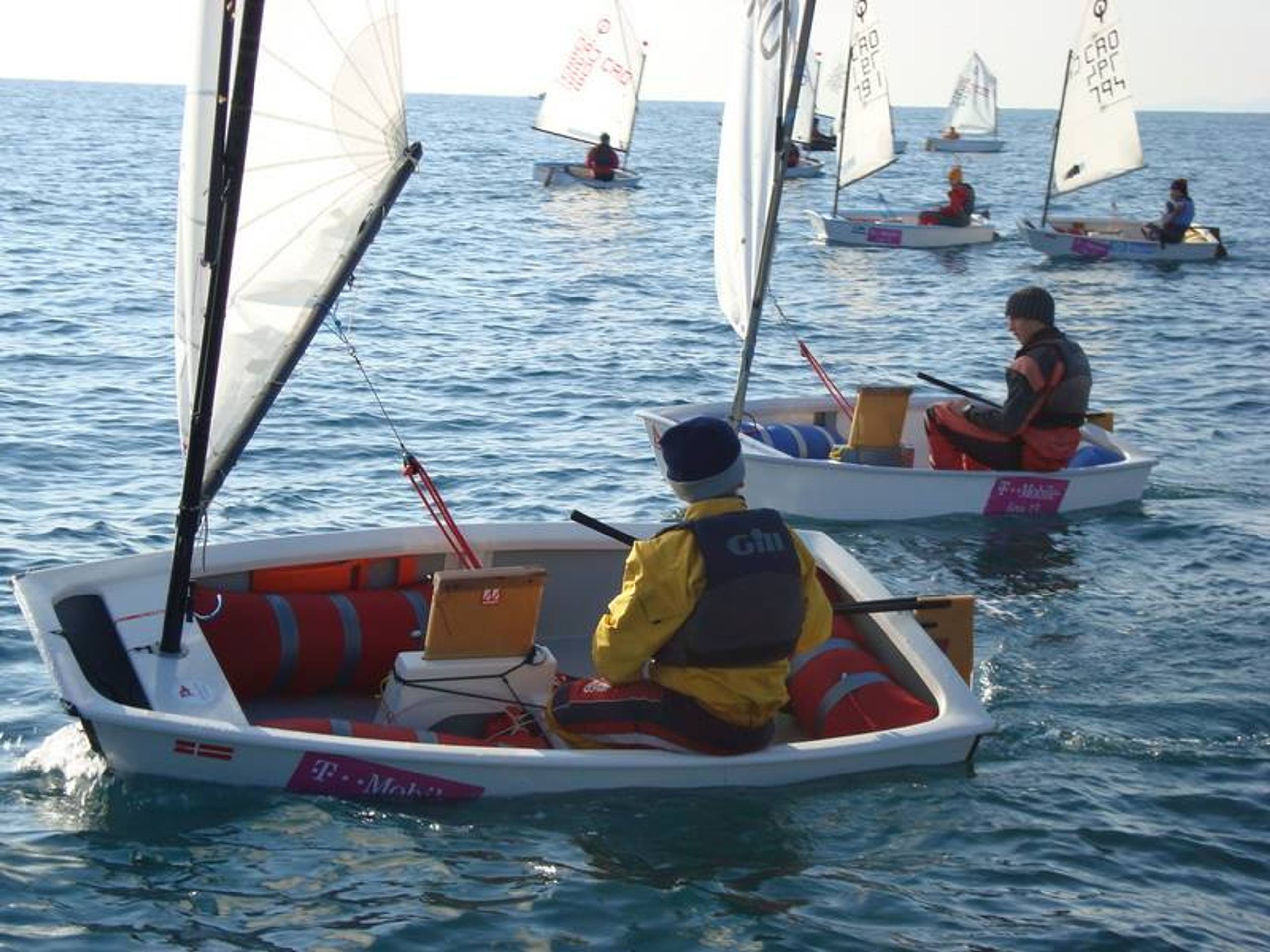 32. Međunarodna novogodišnja regata, Hvar, prosinac 2008. — fotografija 12 od 68