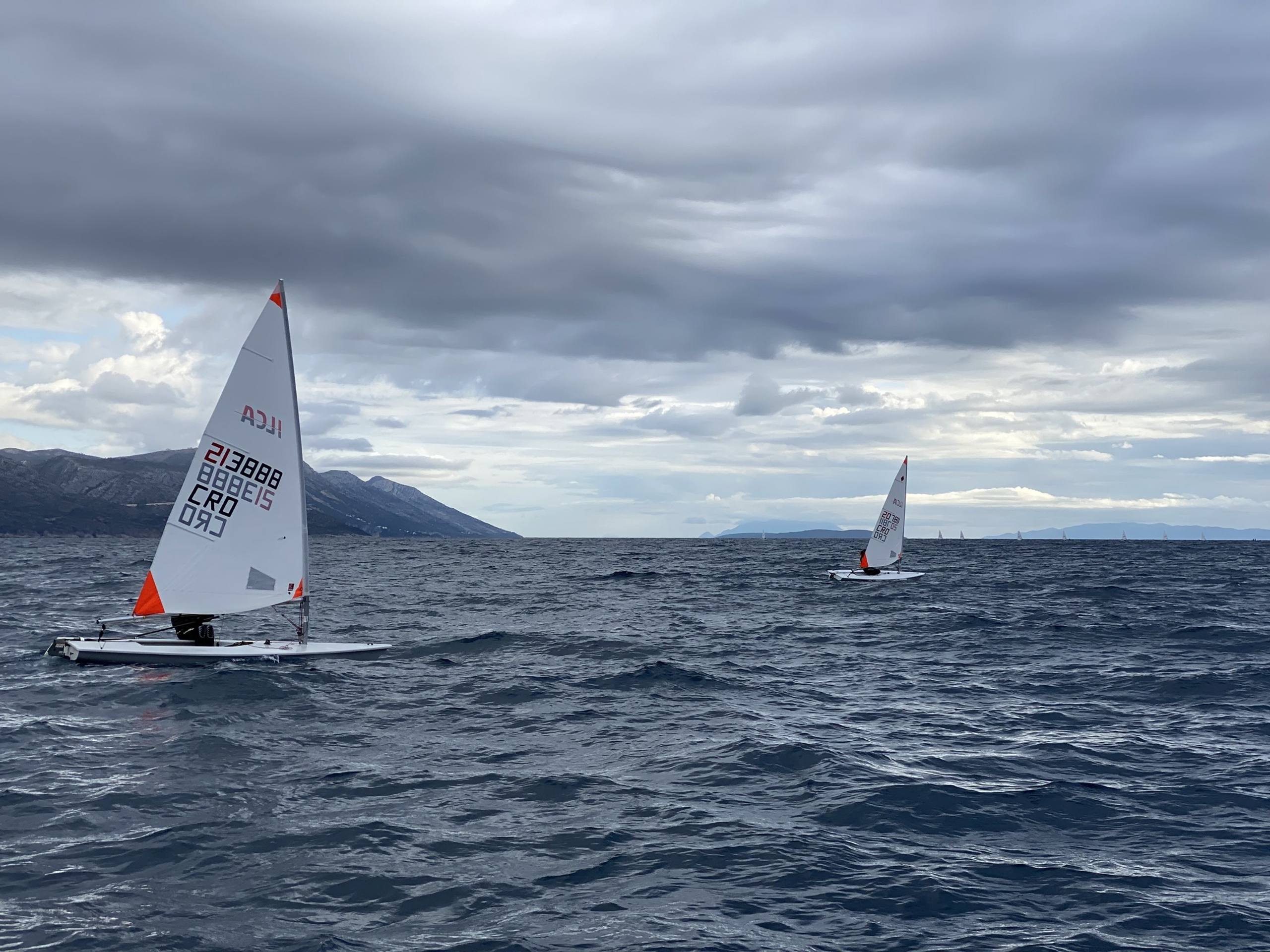44. Međunarodna novogodišnja regata, Hvar, prosinac 2021. — fotografija 11 od 100