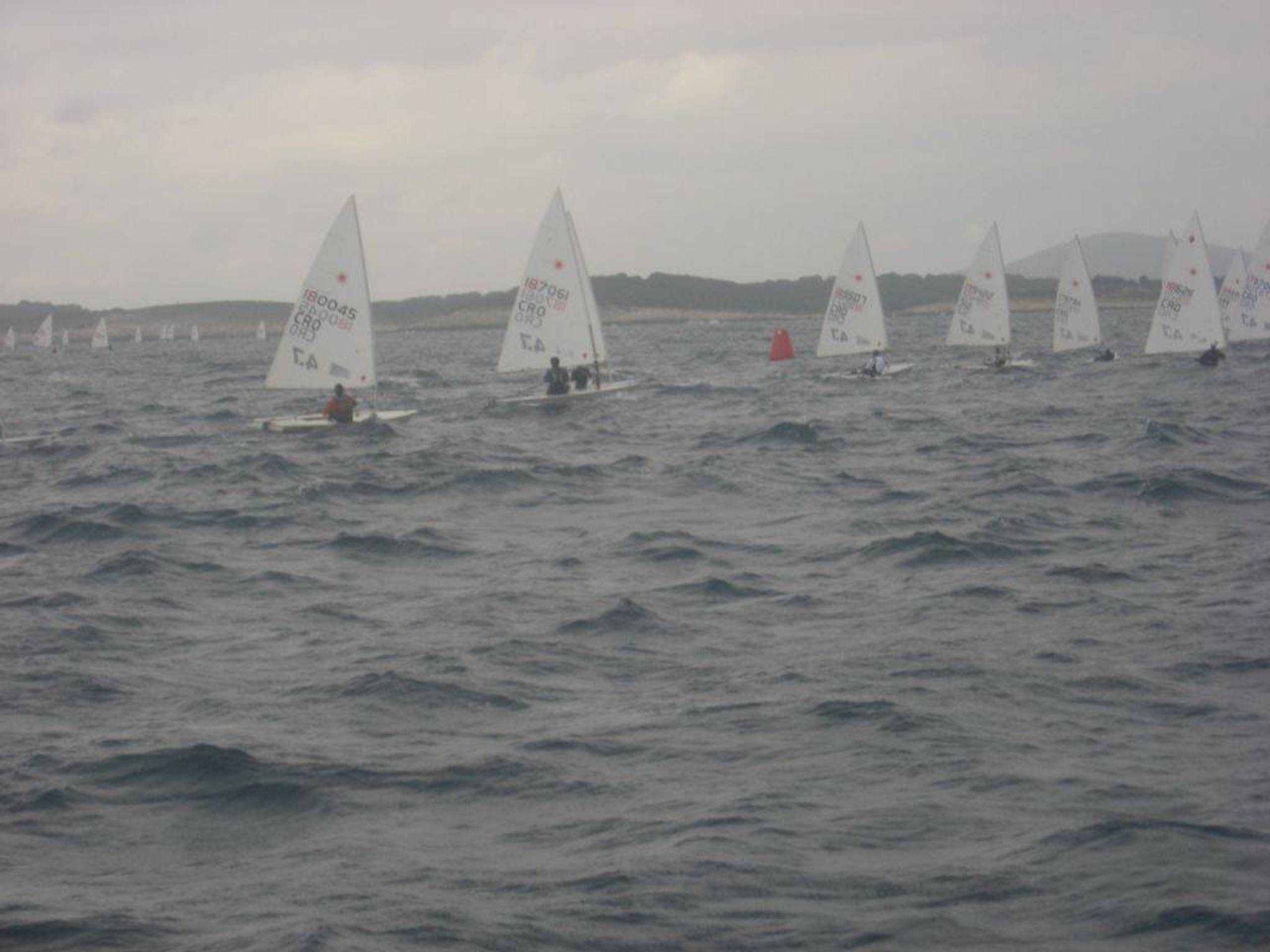 35. Međunarodna novogodišnja regata, Hvar, prosinac 2011. — fotografija 48 od 50