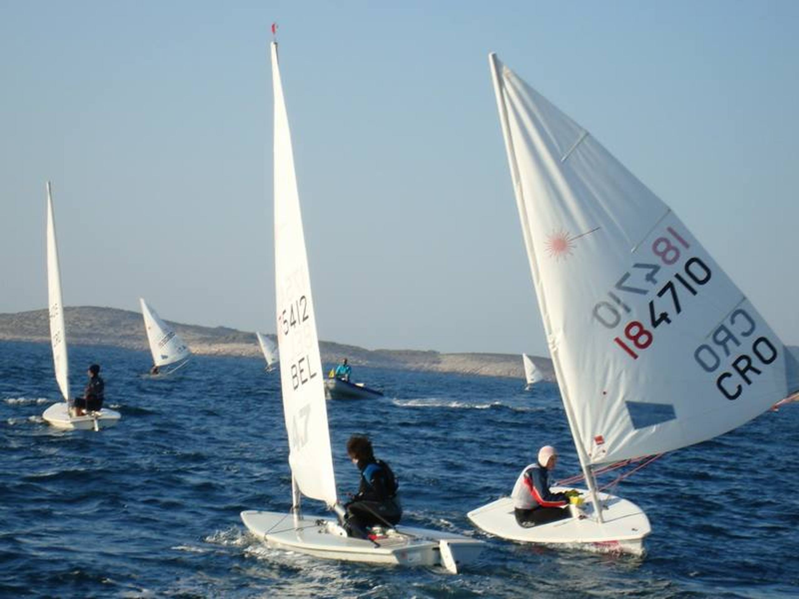 32. Međunarodna novogodišnja regata, Hvar, prosinac 2008. — fotografija 37 od 68