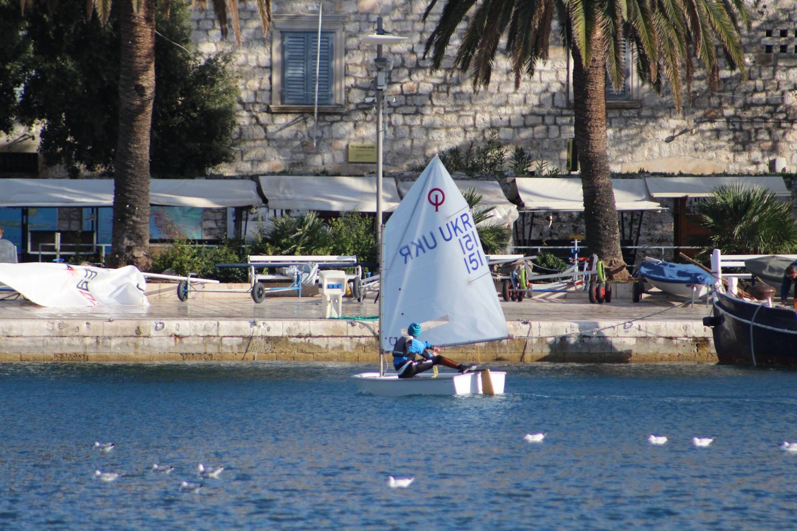 41. Međunarodna novogodišnja regata, Hvar, prosinac 2017. — fotografija 28 od 100