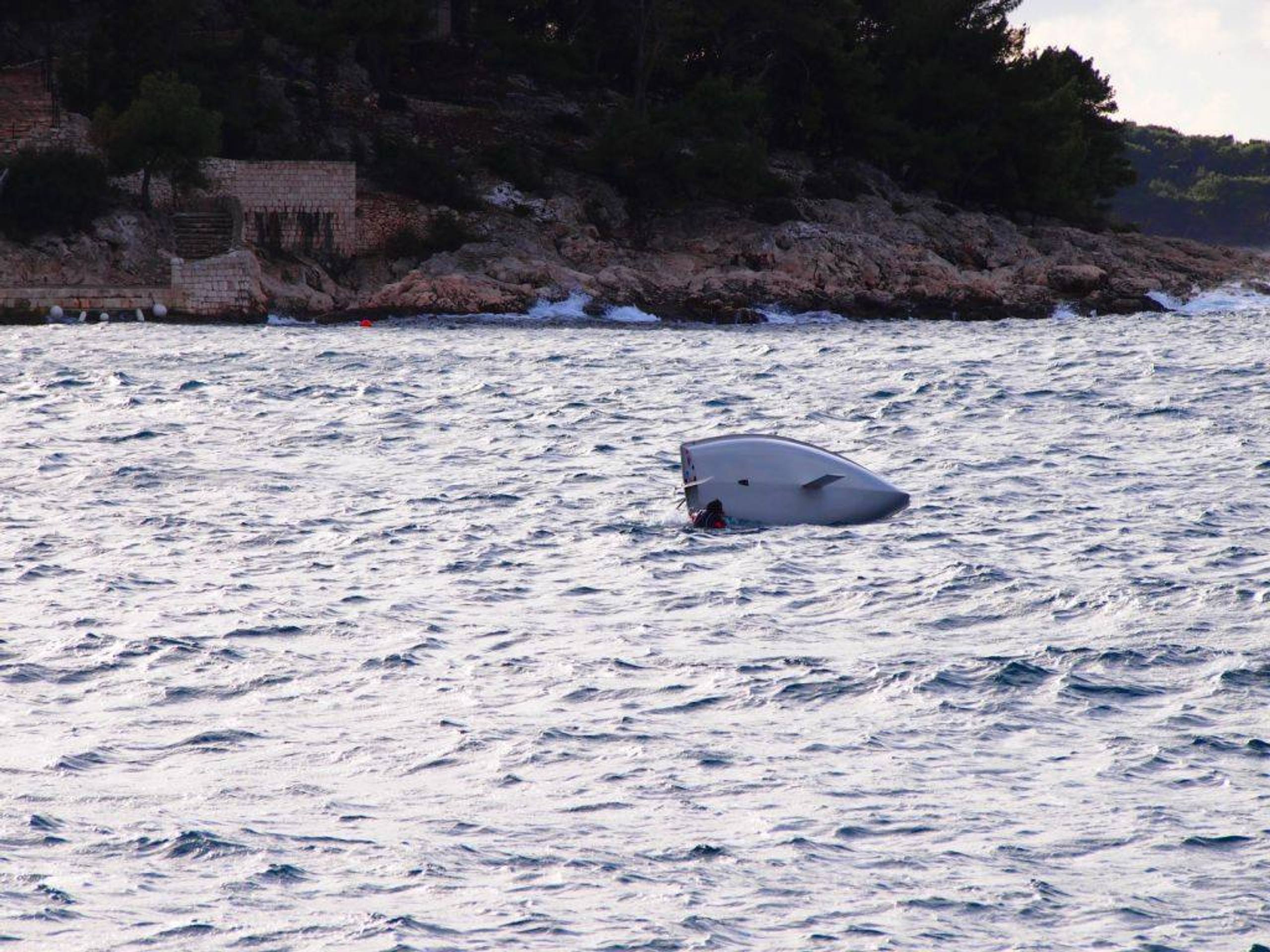 36. Međunarodna novogodišnja regata — Laser, Hvar, prosinac 2012. — fotografija 27 od 77
