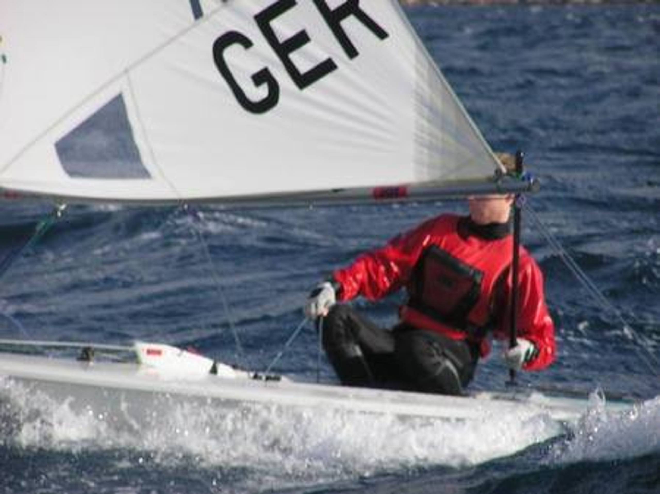 27. Međunarodna novogodišnja regata, Hvar, prosinac 2003. — fotografija 59 od 100