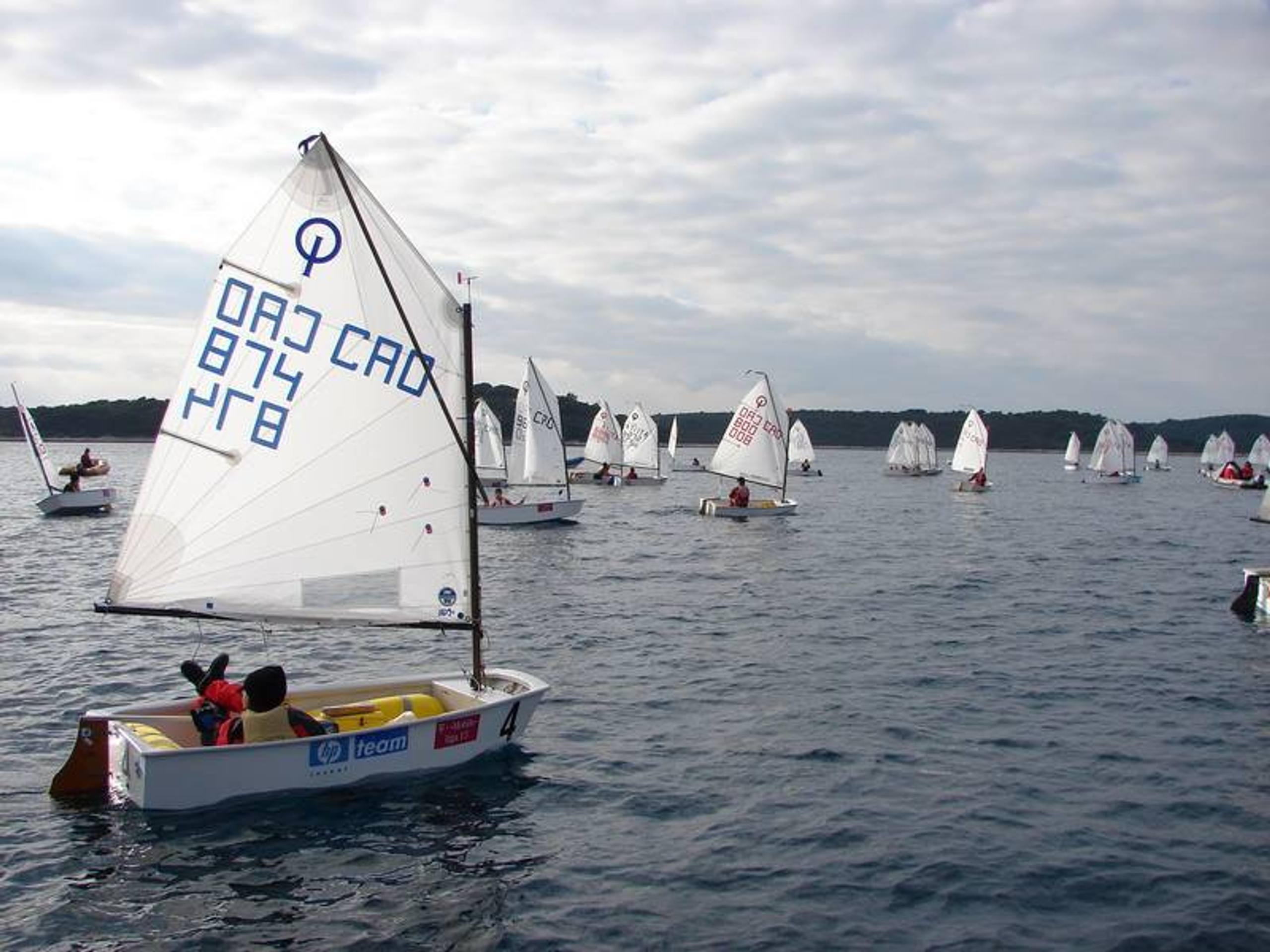 30. Međunarodna novogodišnja regata, Hvar, prosinac 2006. — fotografija 56 od 100