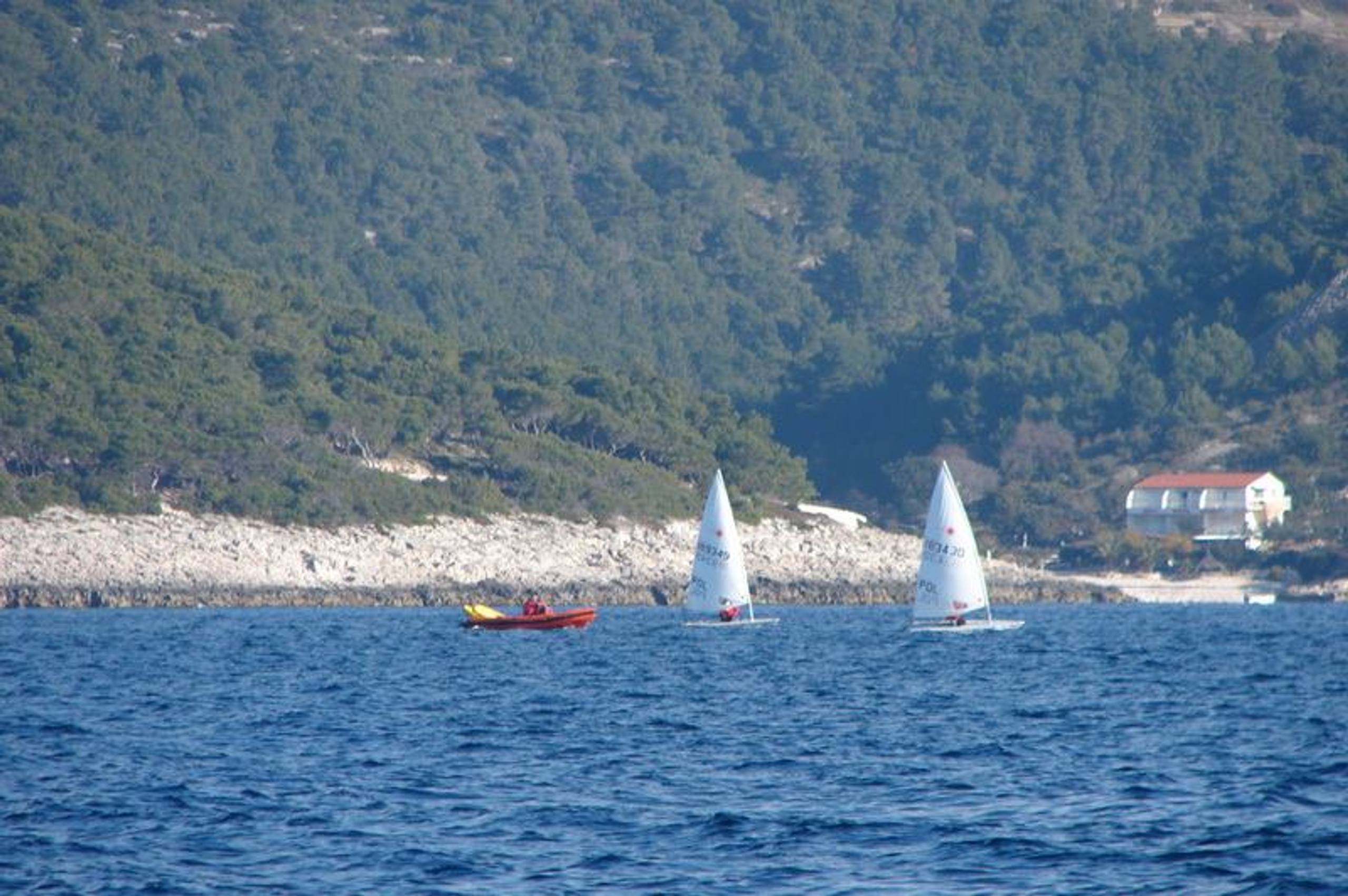 31. Međunarodna novogodišnja regata, Hvar, prosinac 2007. — fotografija 39 od 79