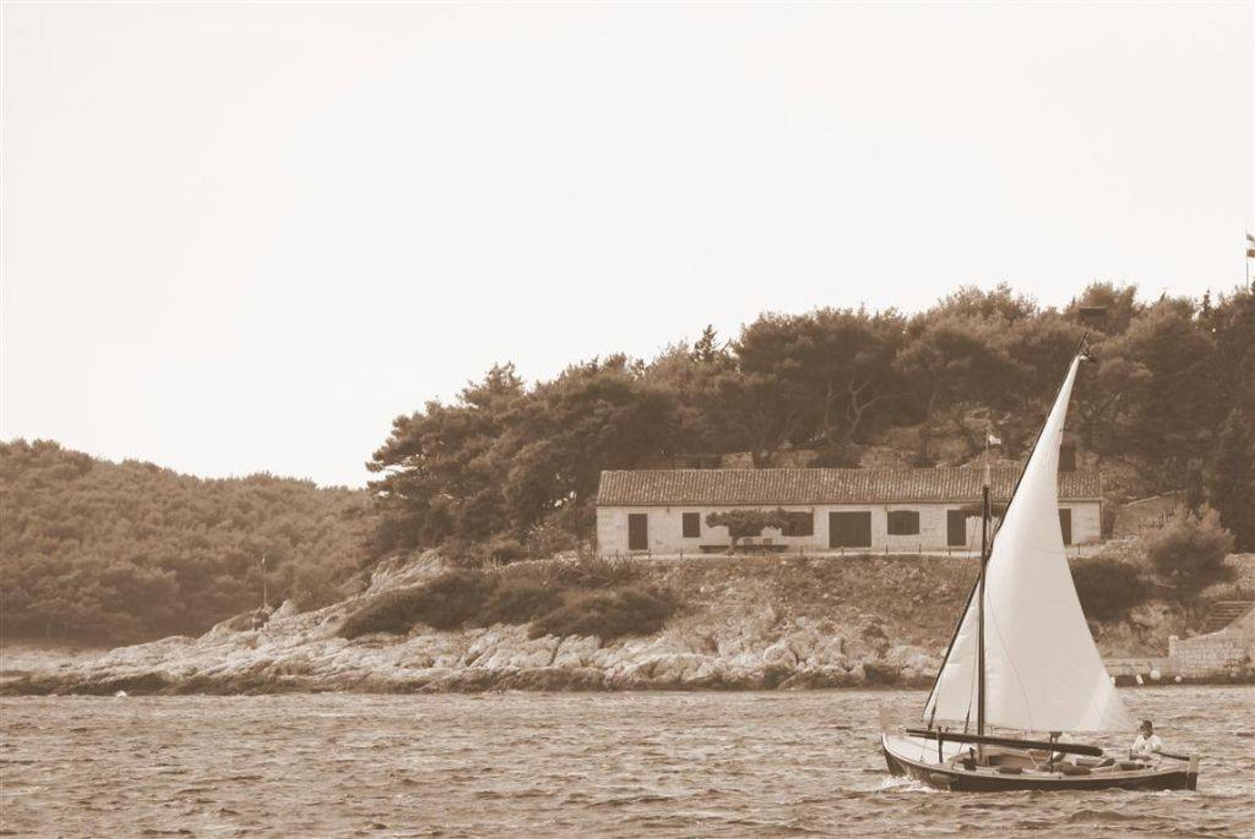 Hvar — metropola mora 2011., Hvar, prosinac 2014. — fotografija 50 od 55
