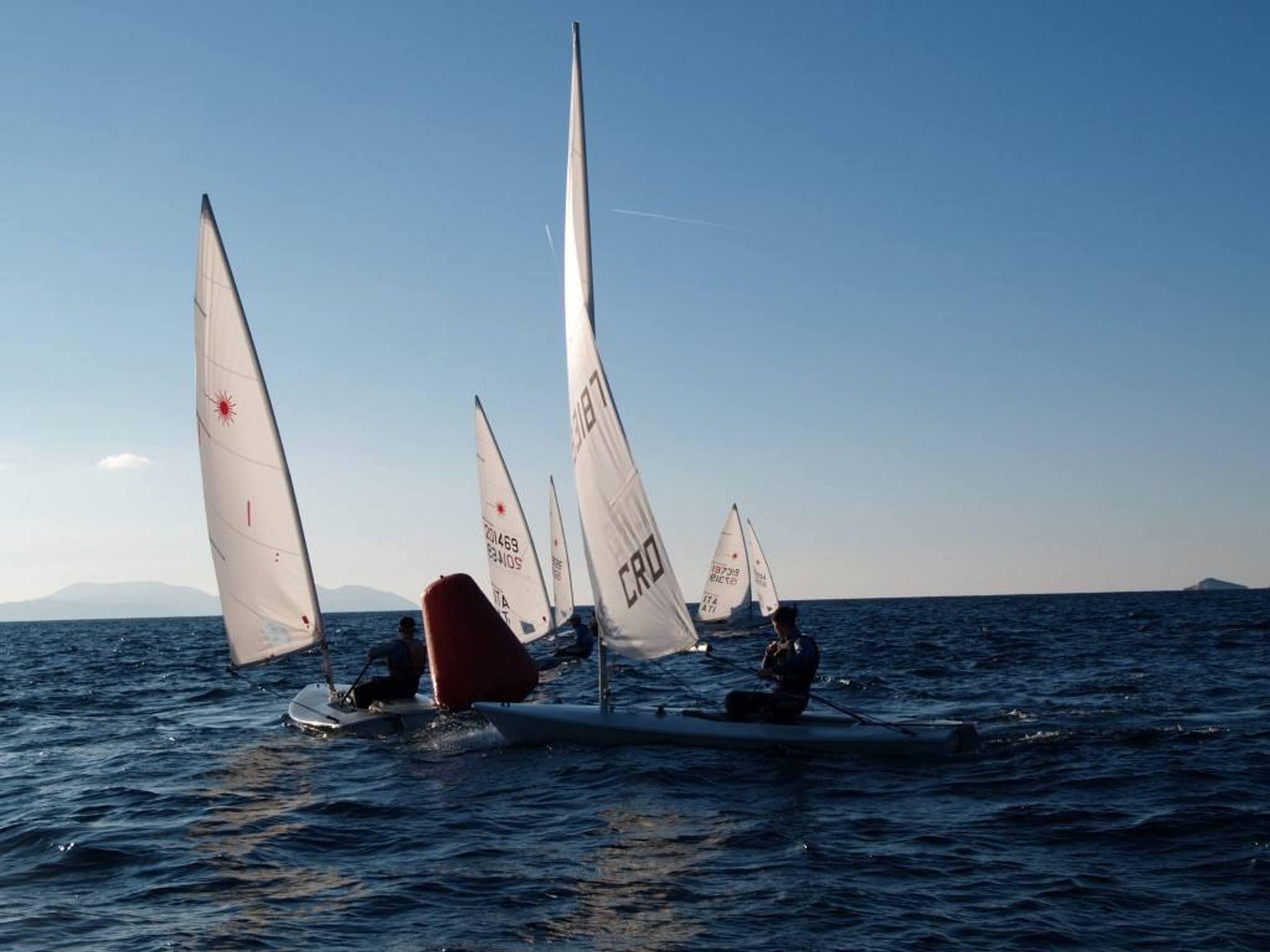 36. Međunarodna novogodišnja regata — Laser, Hvar, prosinac 2012. — fotografija 70 od 77