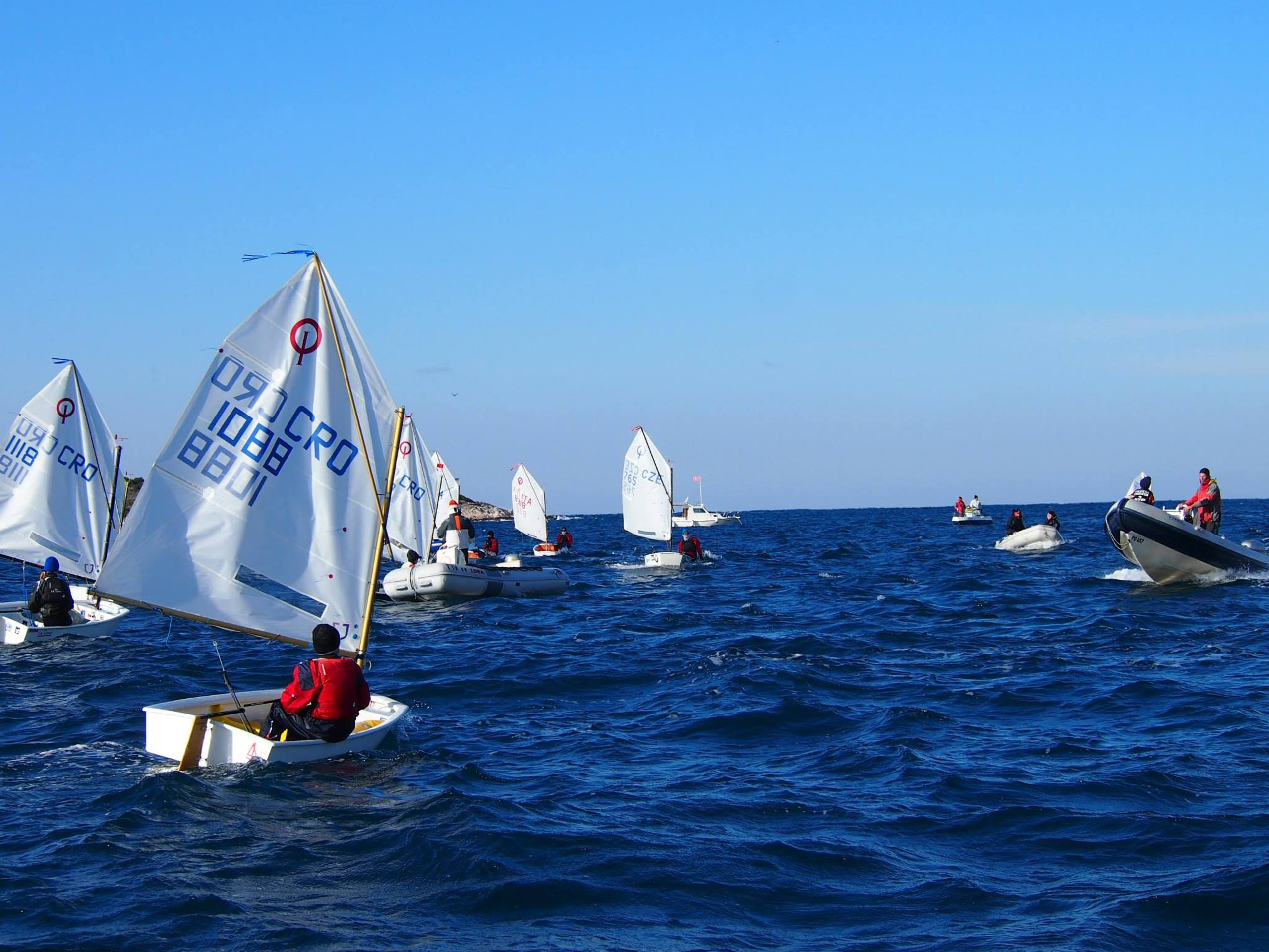 38. Međunarodna novogodišnja regata — Optimist, Hvar, prosinac 2014. — fotografija 54 od 57 (foto: Viktorija Nižetić)