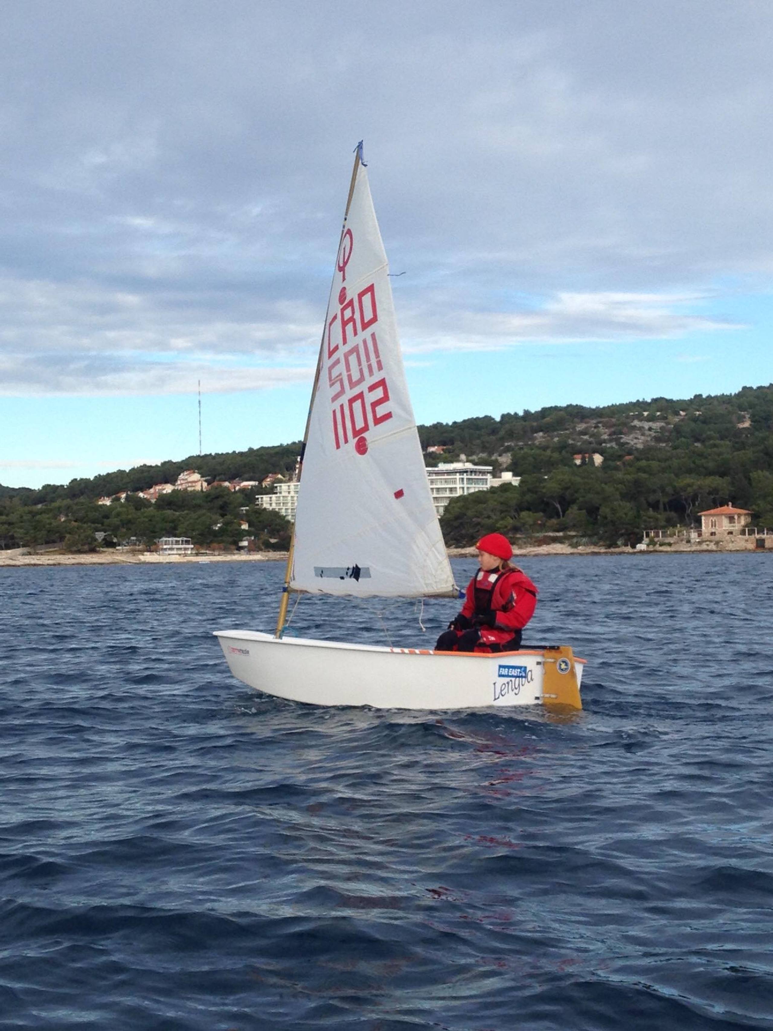 41. Međunarodna novogodišnja regata, Hvar, prosinac 2017. — fotografija 20 od 100