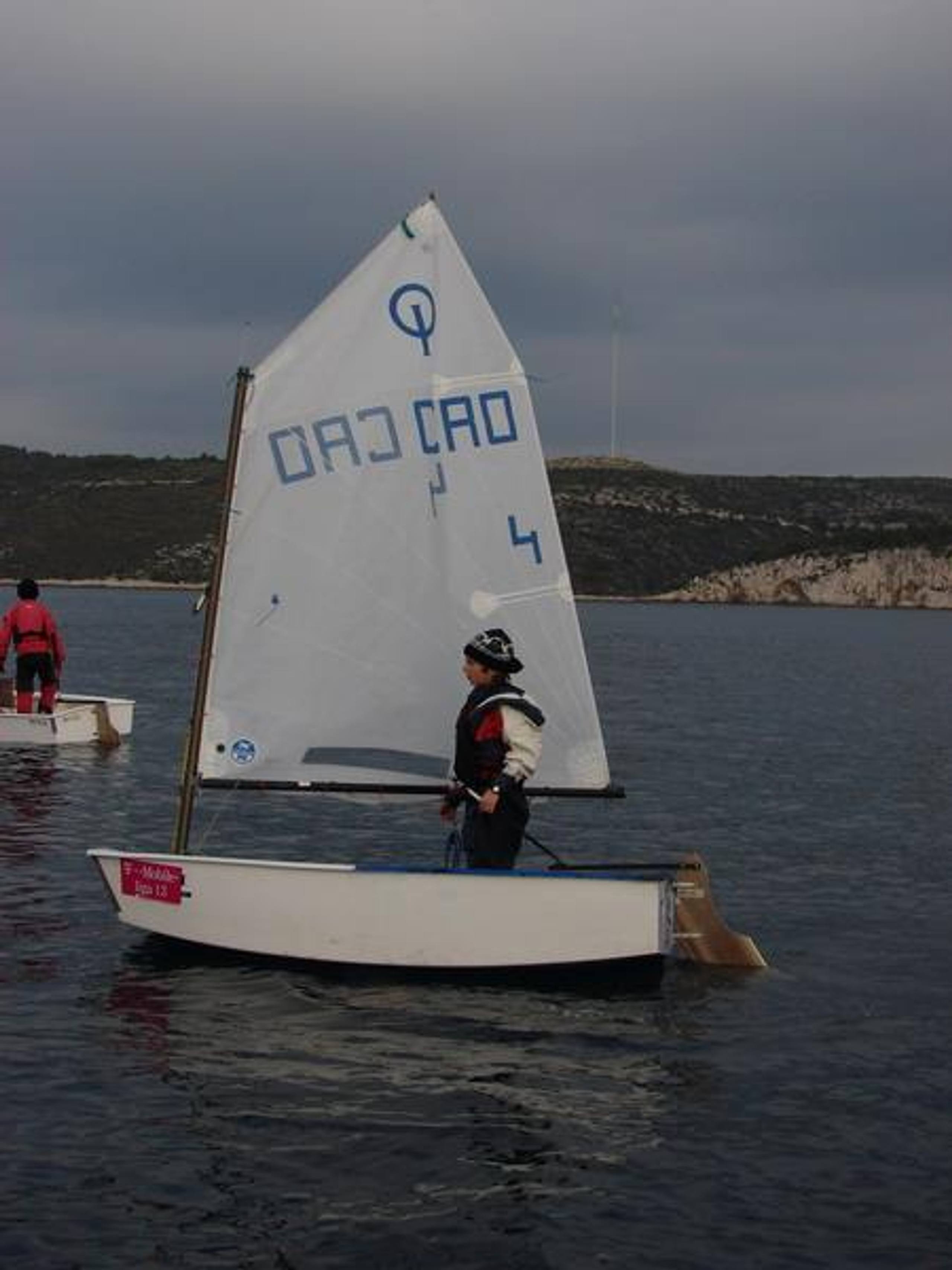 30. Međunarodna novogodišnja regata, Hvar, prosinac 2006. — fotografija 85 od 100