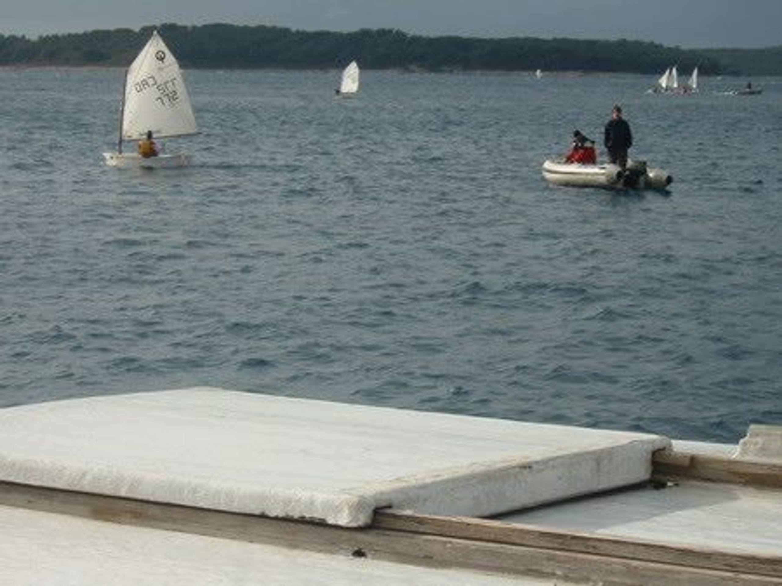 27. Međunarodna novogodišnja regata, Hvar, prosinac 2003. — fotografija 85 od 100