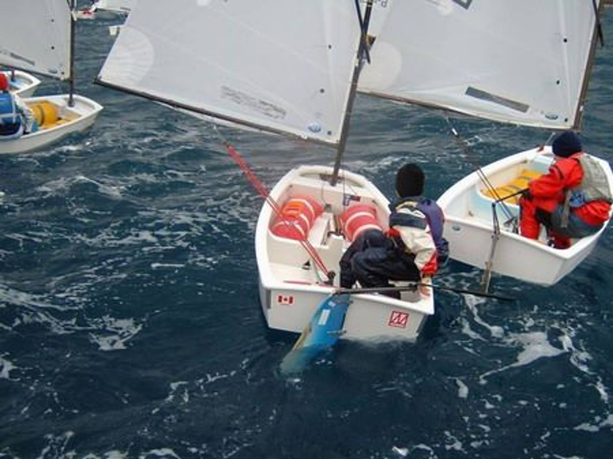 27. Međunarodna novogodišnja regata, Hvar, prosinac 2003. — fotografija 3 od 100