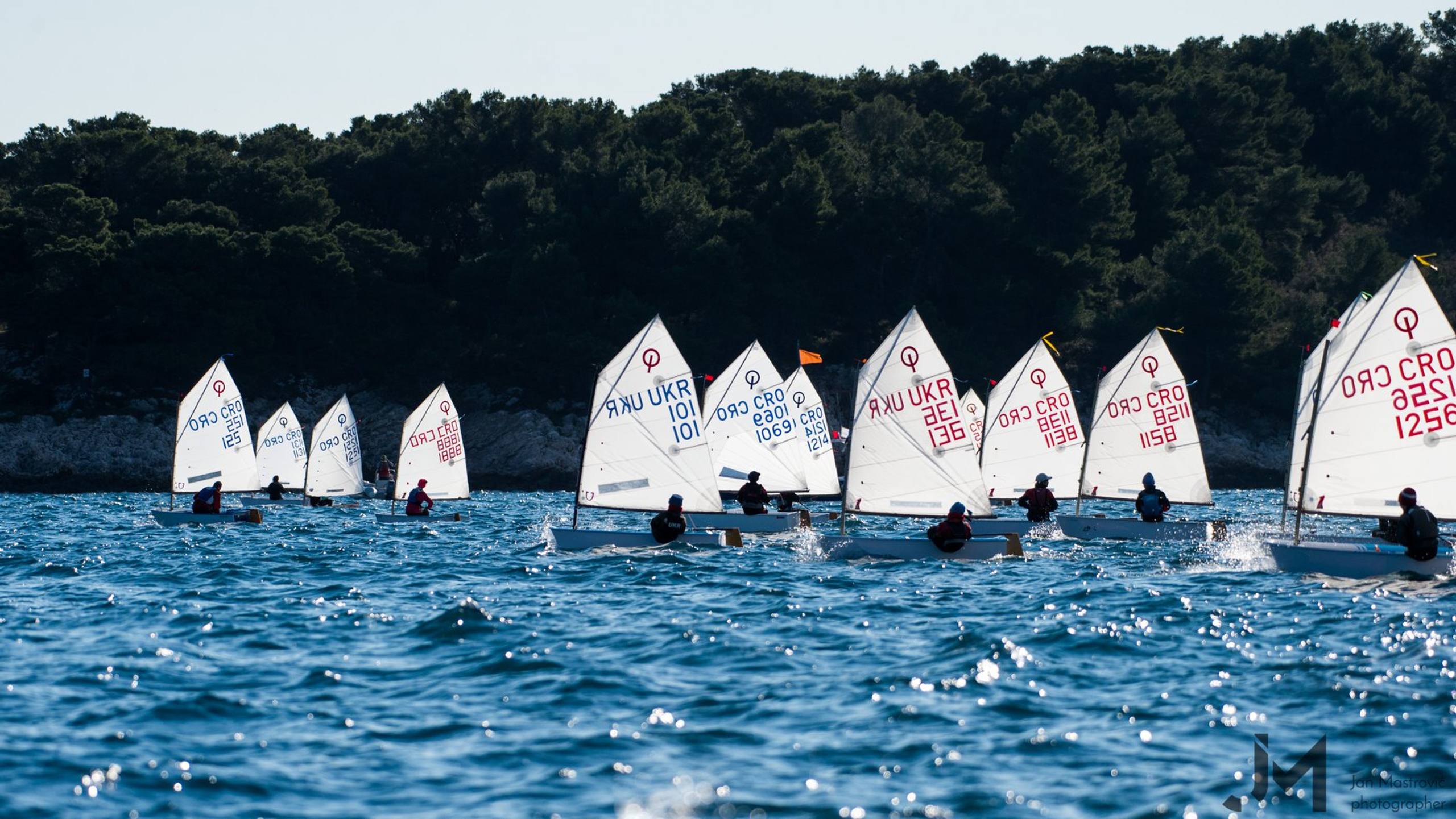 43. Međunarodna novogodišnja regata, Hvar, prosinac 2019. — fotografija 37 od 100 (foto: Jan Mastrovic)