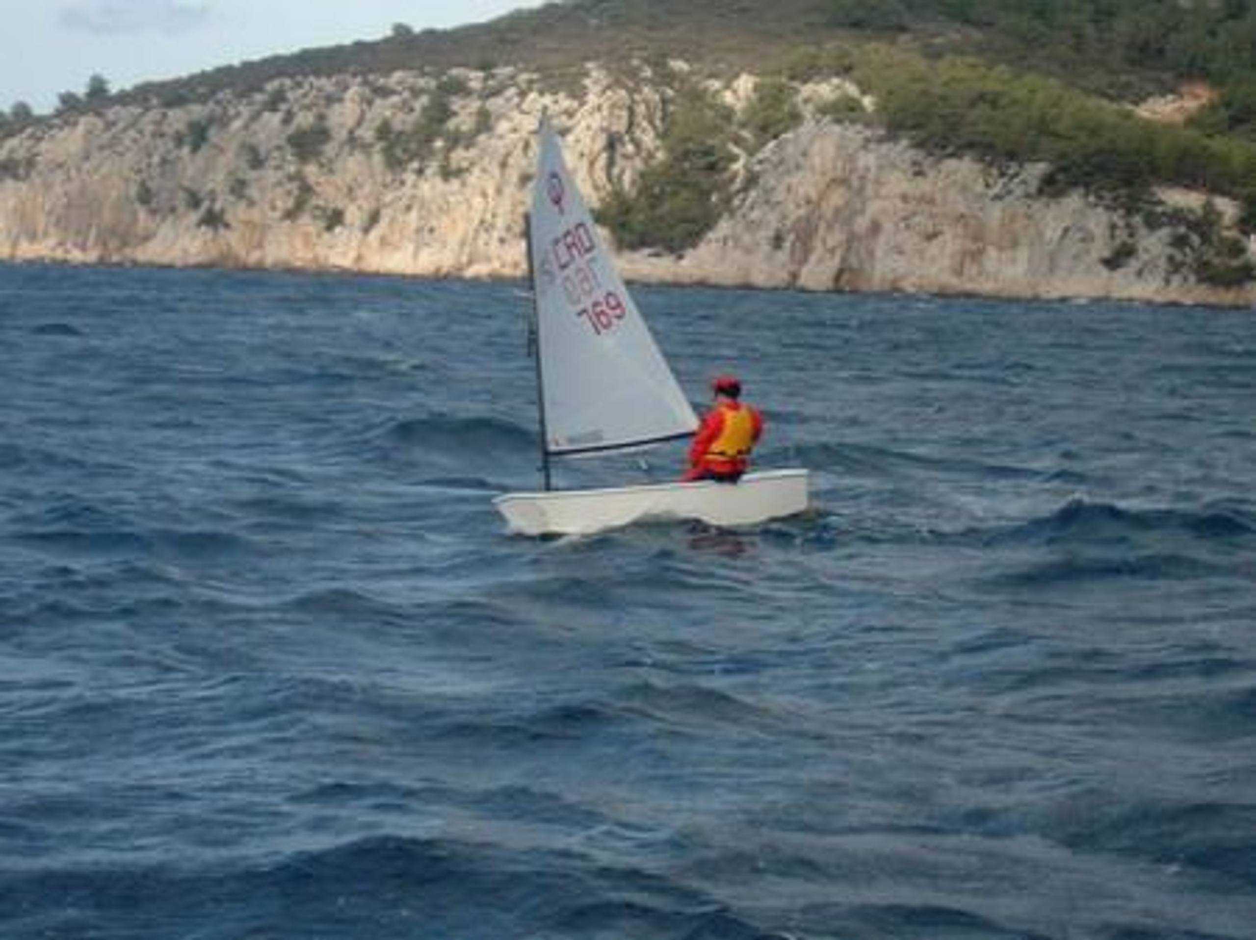 27. Međunarodna novogodišnja regata, Hvar, prosinac 2003. — fotografija 41 od 100