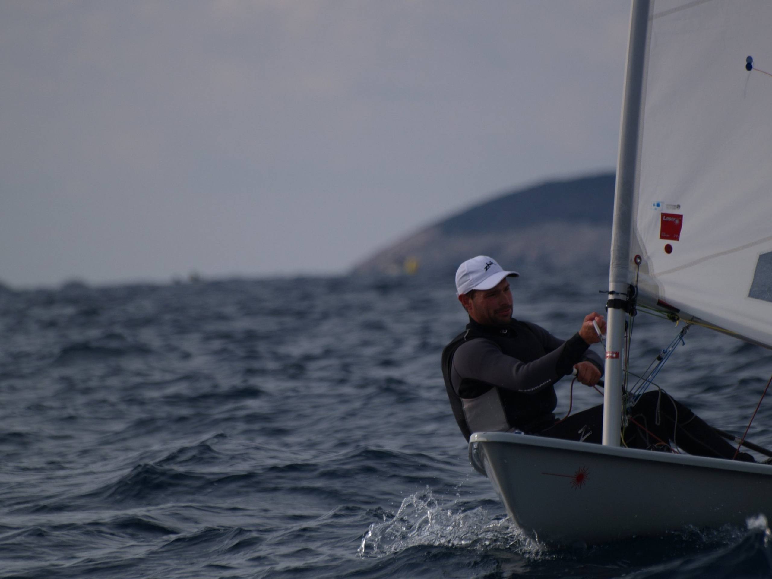 37. međunarodna novogodišnja regata, Hvar, prosinac 2013.